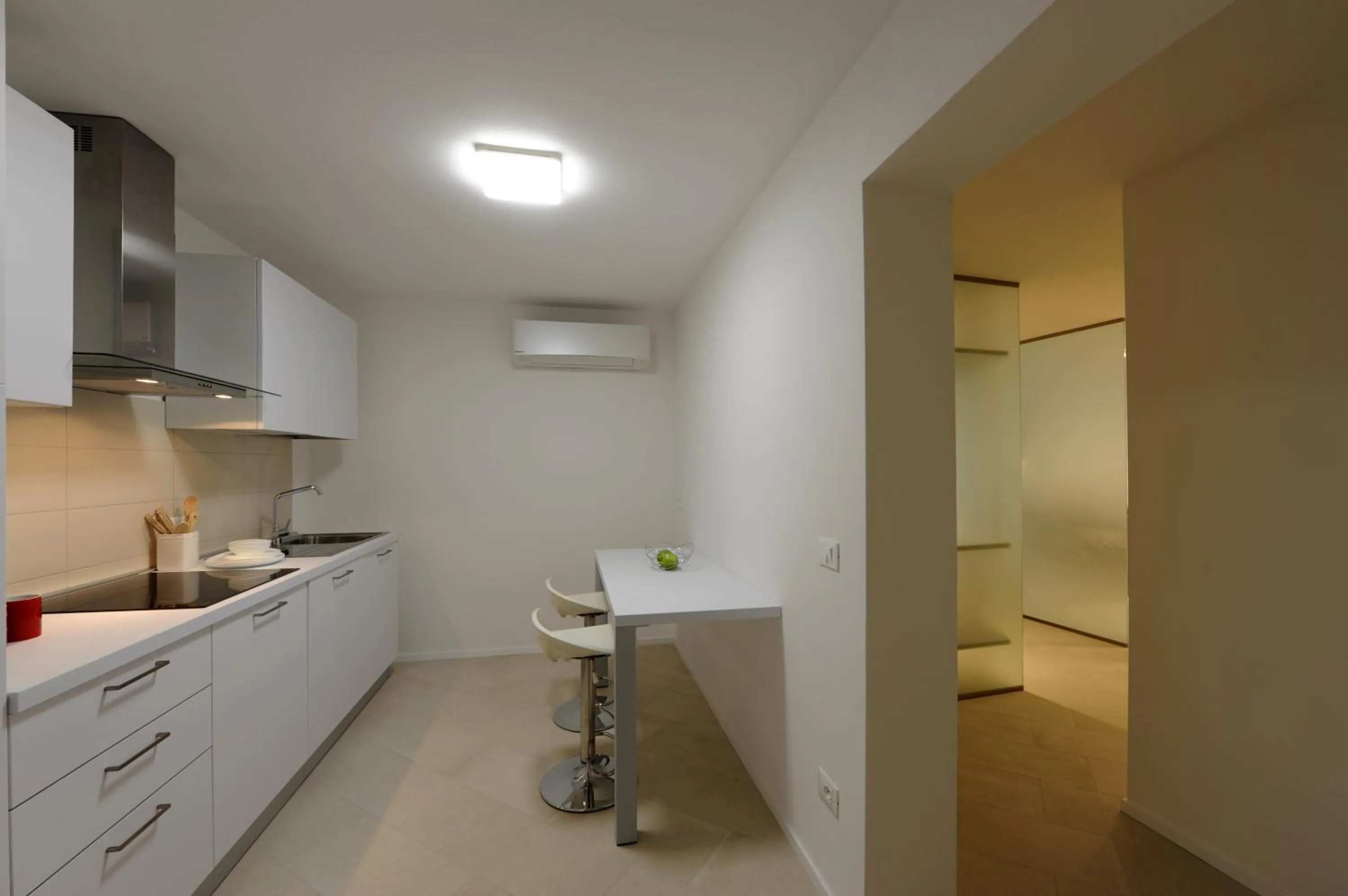 Kitchen or kitchenette in Bella Vacanza Limone