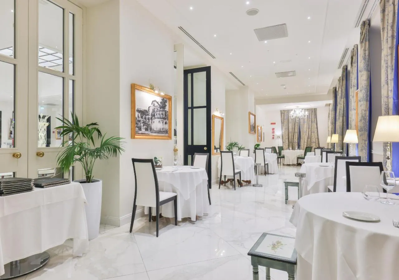 Restaurant/places to eat in Grand Hotel Salsomaggiore
