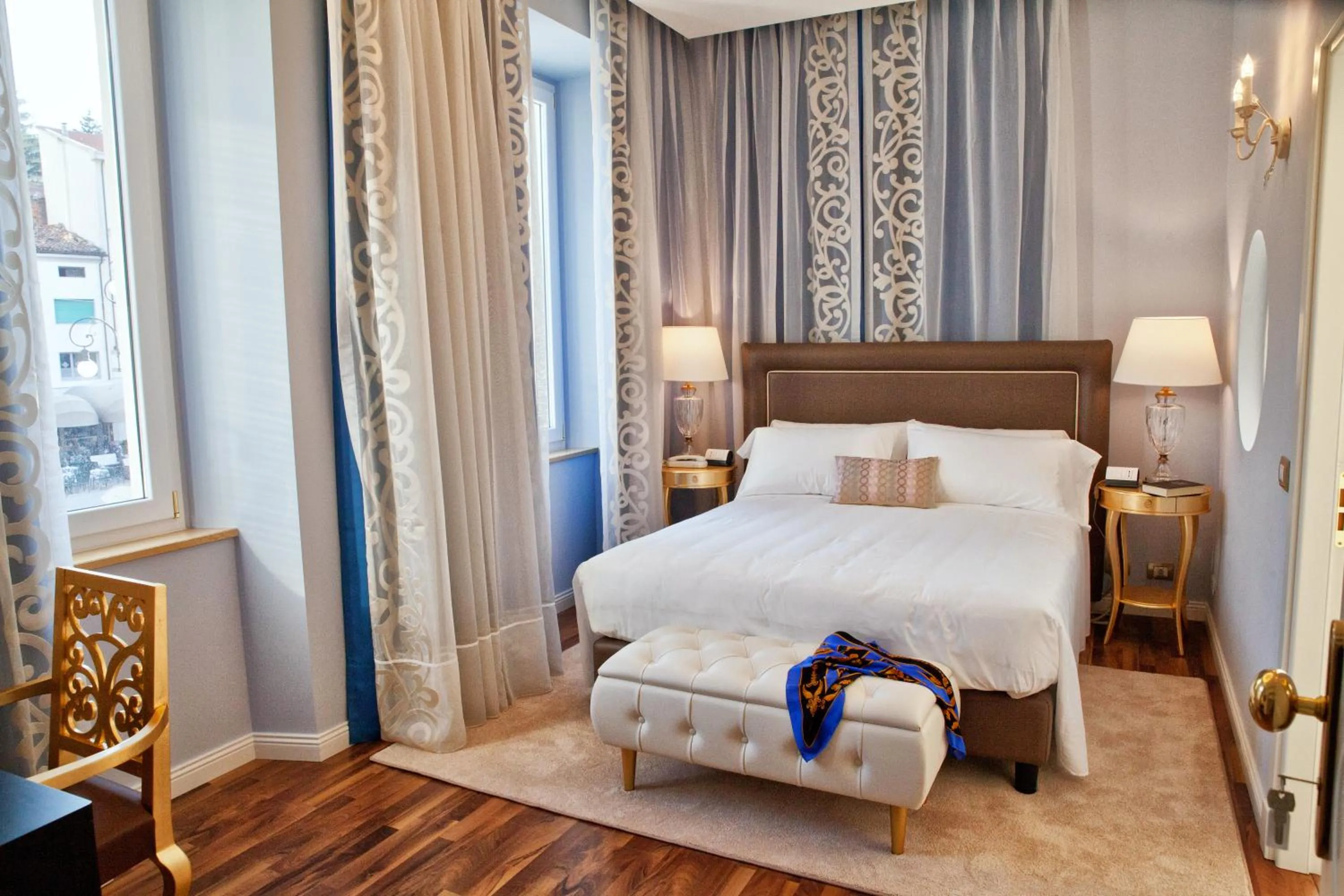Bedroom, Bed in Grand Hotel Salsomaggiore