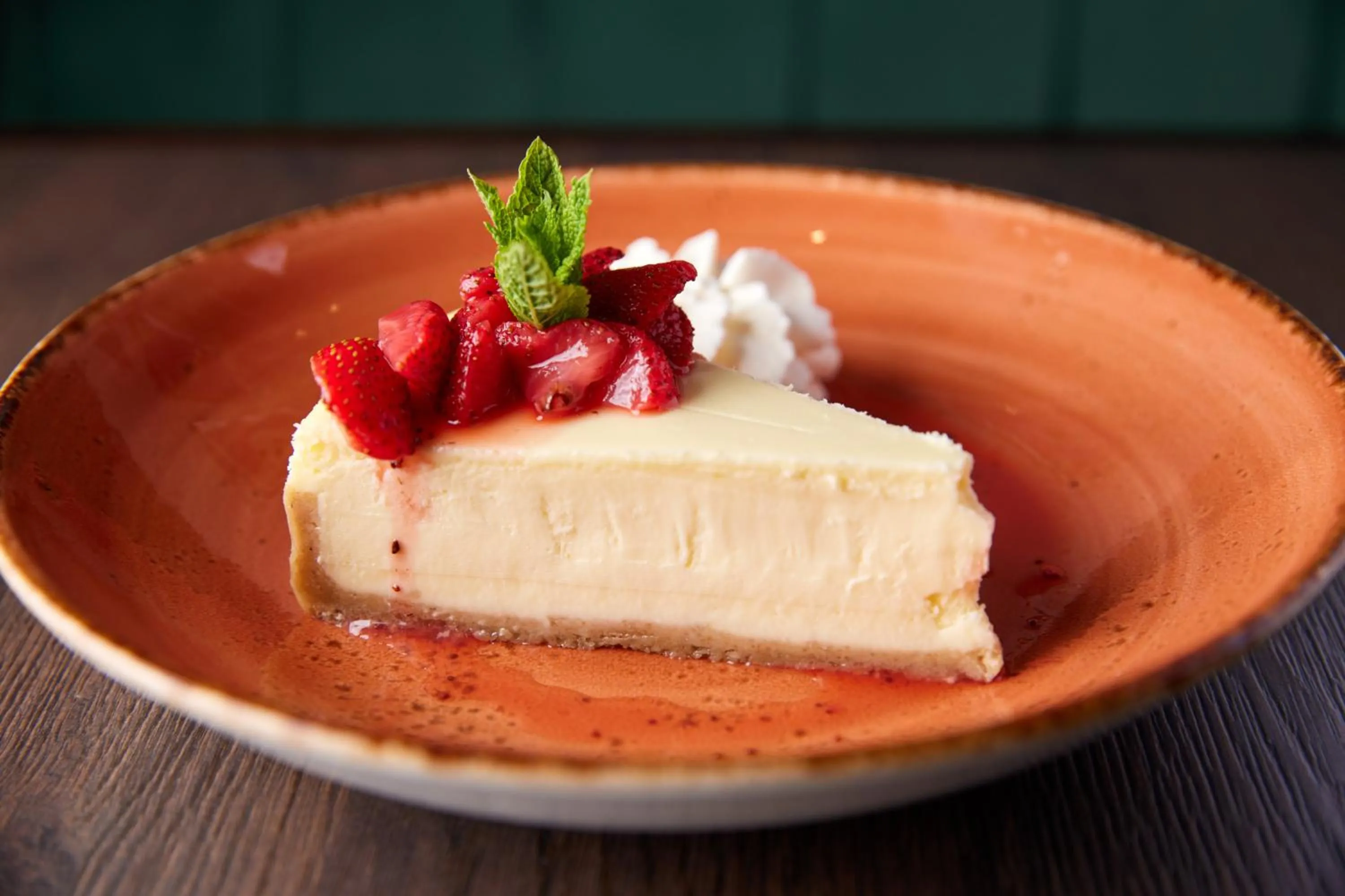 Restaurant/places to eat in The Cumberland, London