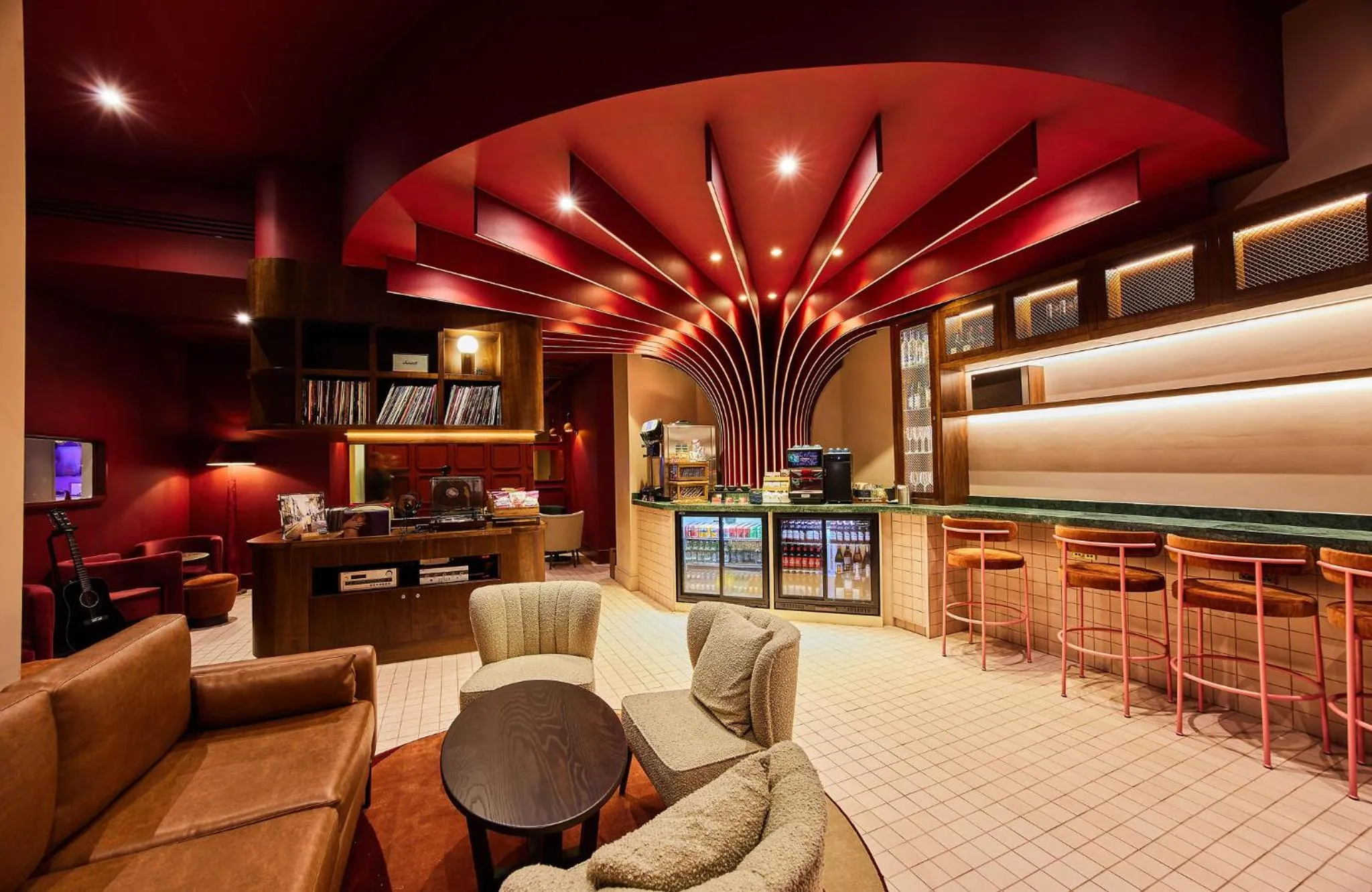 Lounge or bar in The Cumberland, London