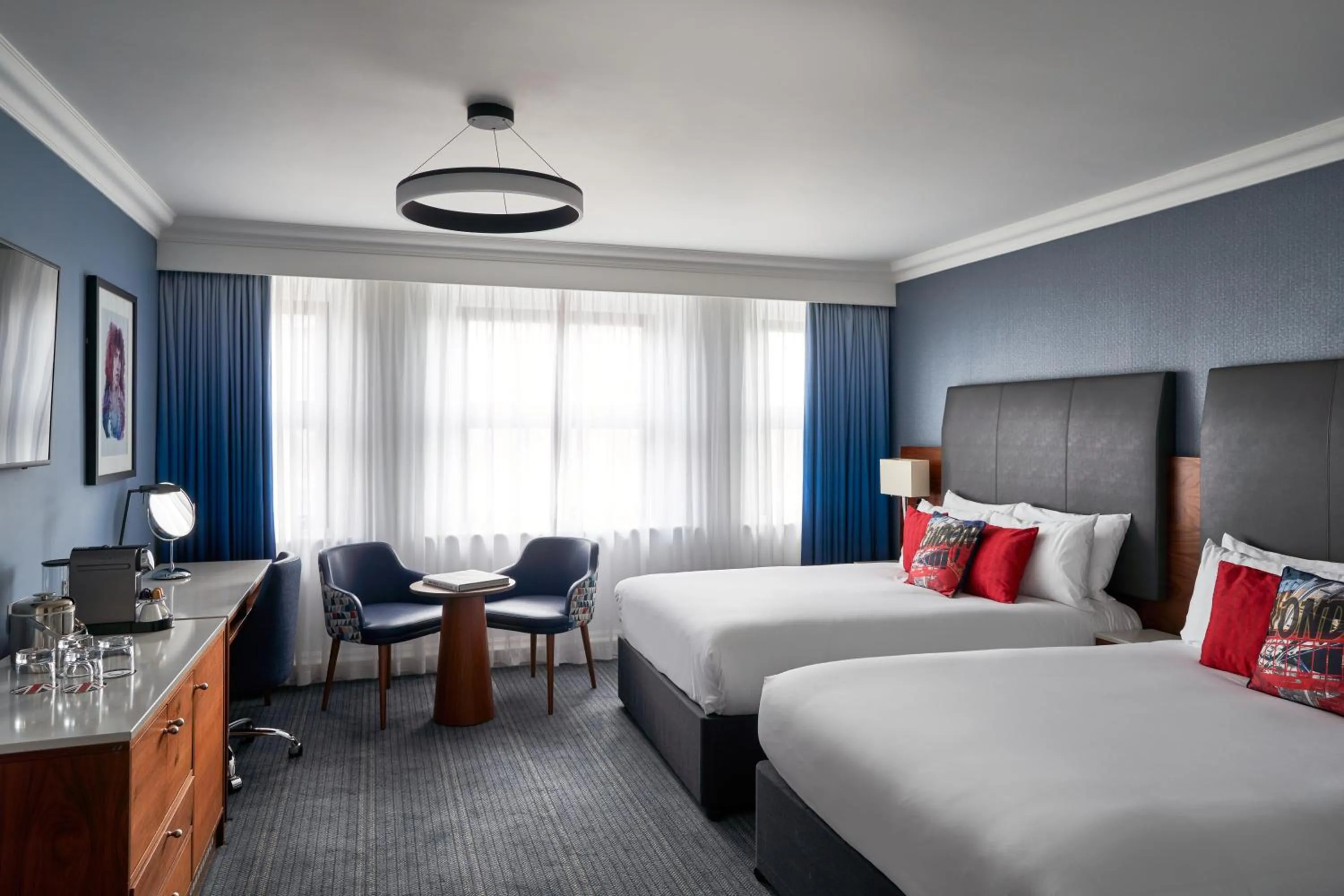 Bed in The Cumberland, London