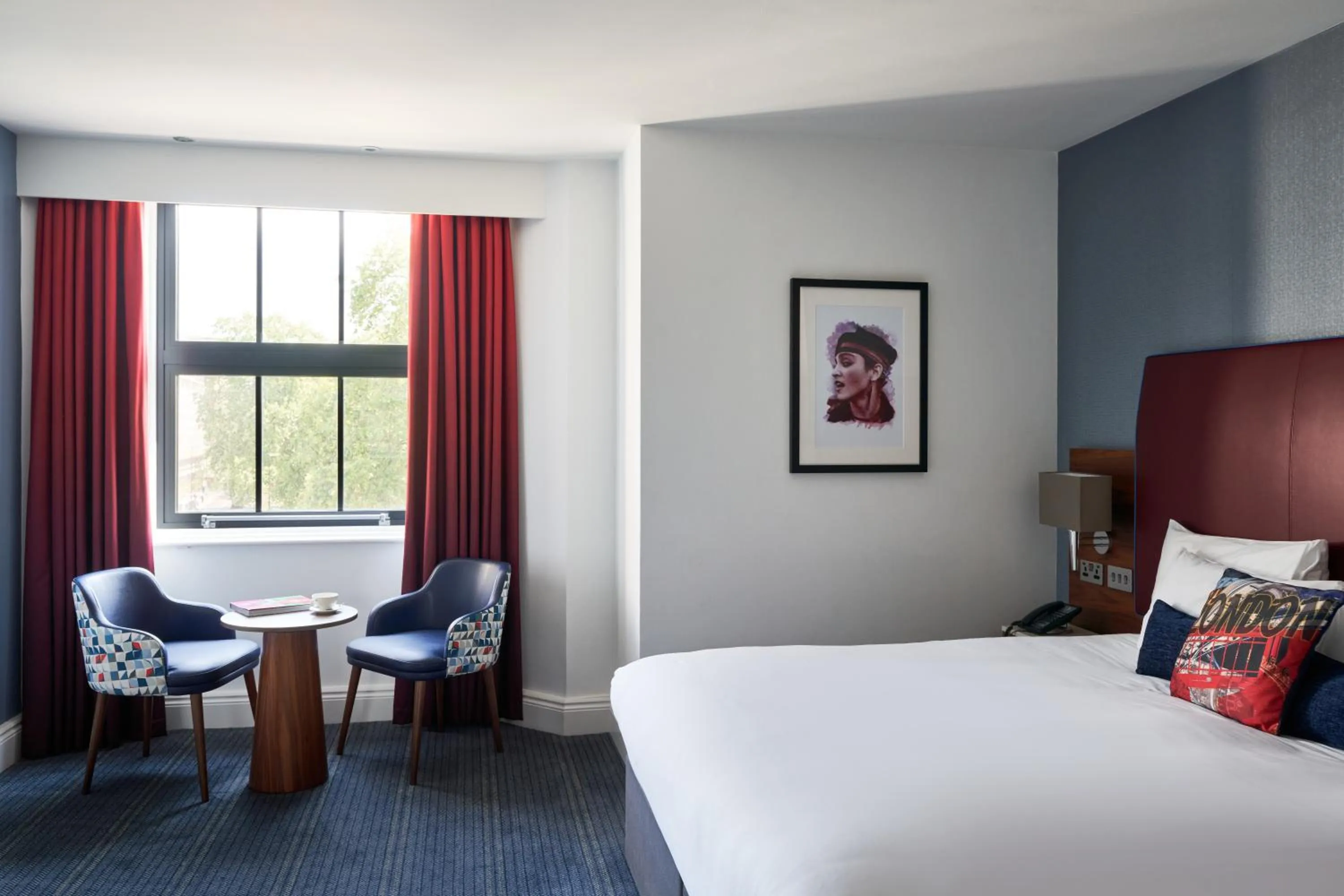 Bed in The Cumberland, London