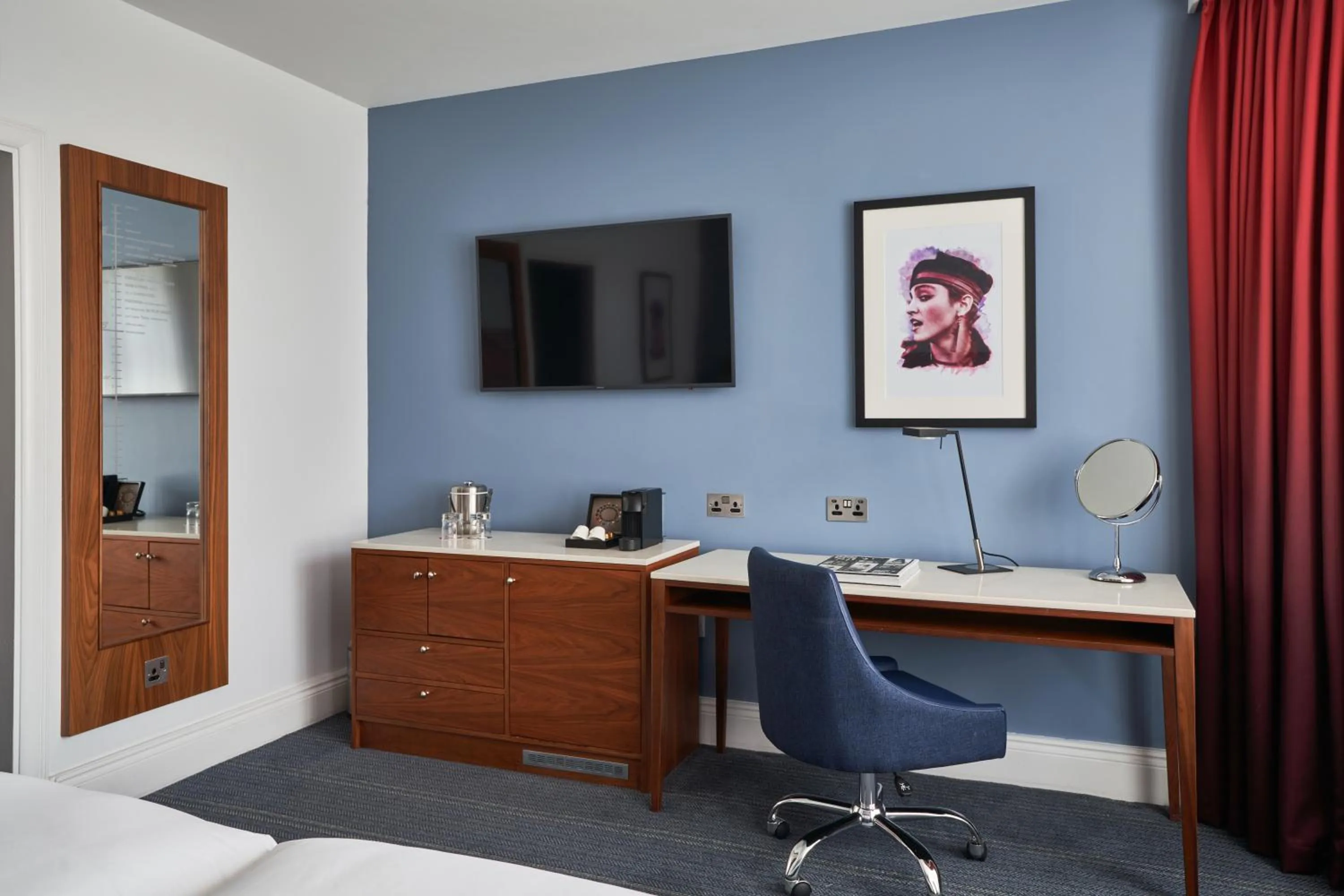 Bedroom in The Cumberland, London