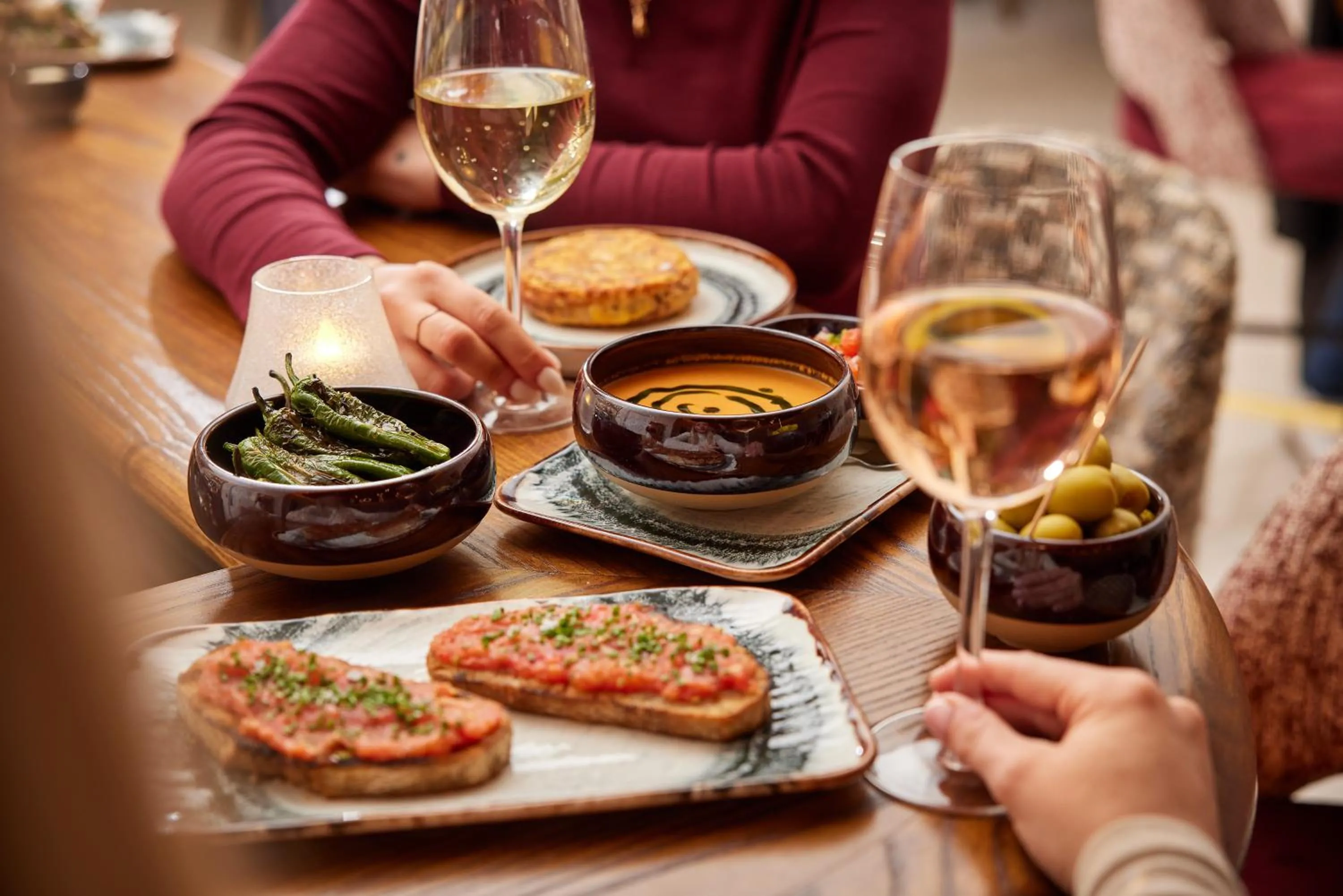 Restaurant/places to eat in The Cumberland, London