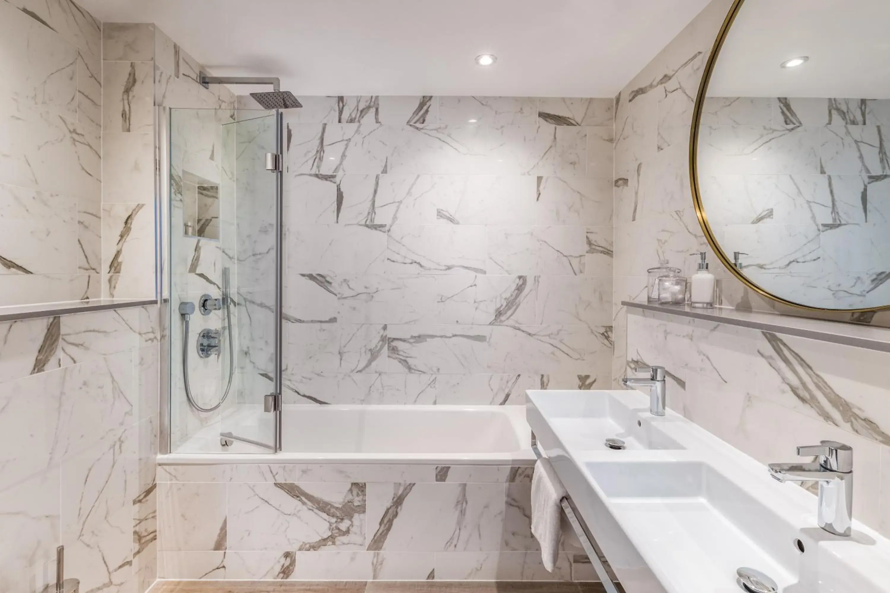 Junior Suite with Sea View in Harbour Hotel Fowey Junior Suite with Sea View in Harbour Hotel Fowey