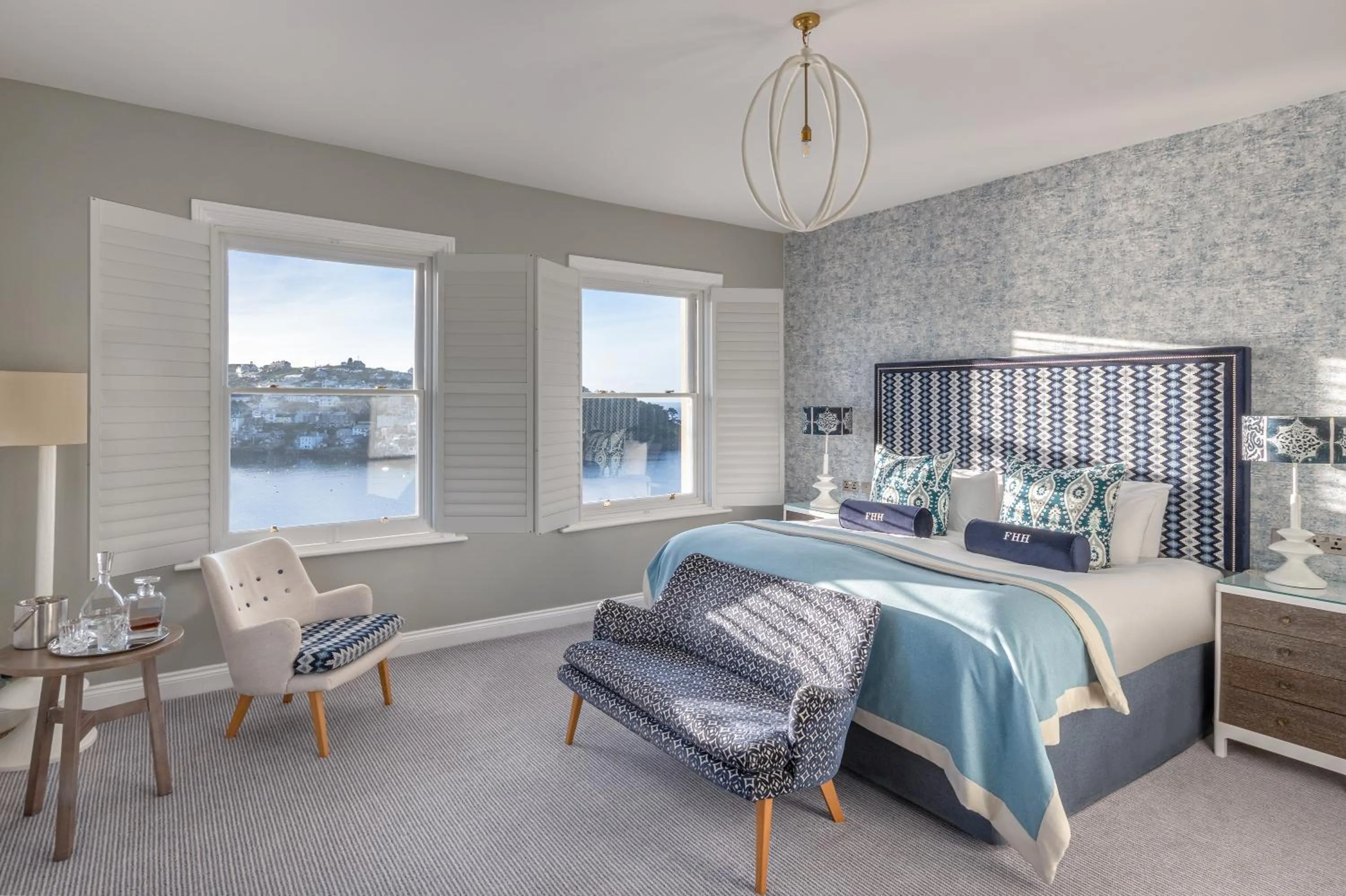 Bed in Harbour Hotel Fowey