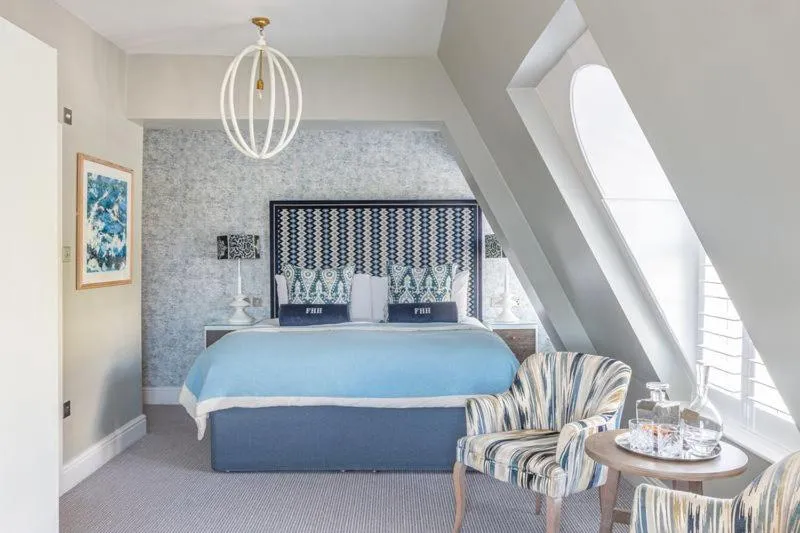 Bed in Harbour Hotel Fowey