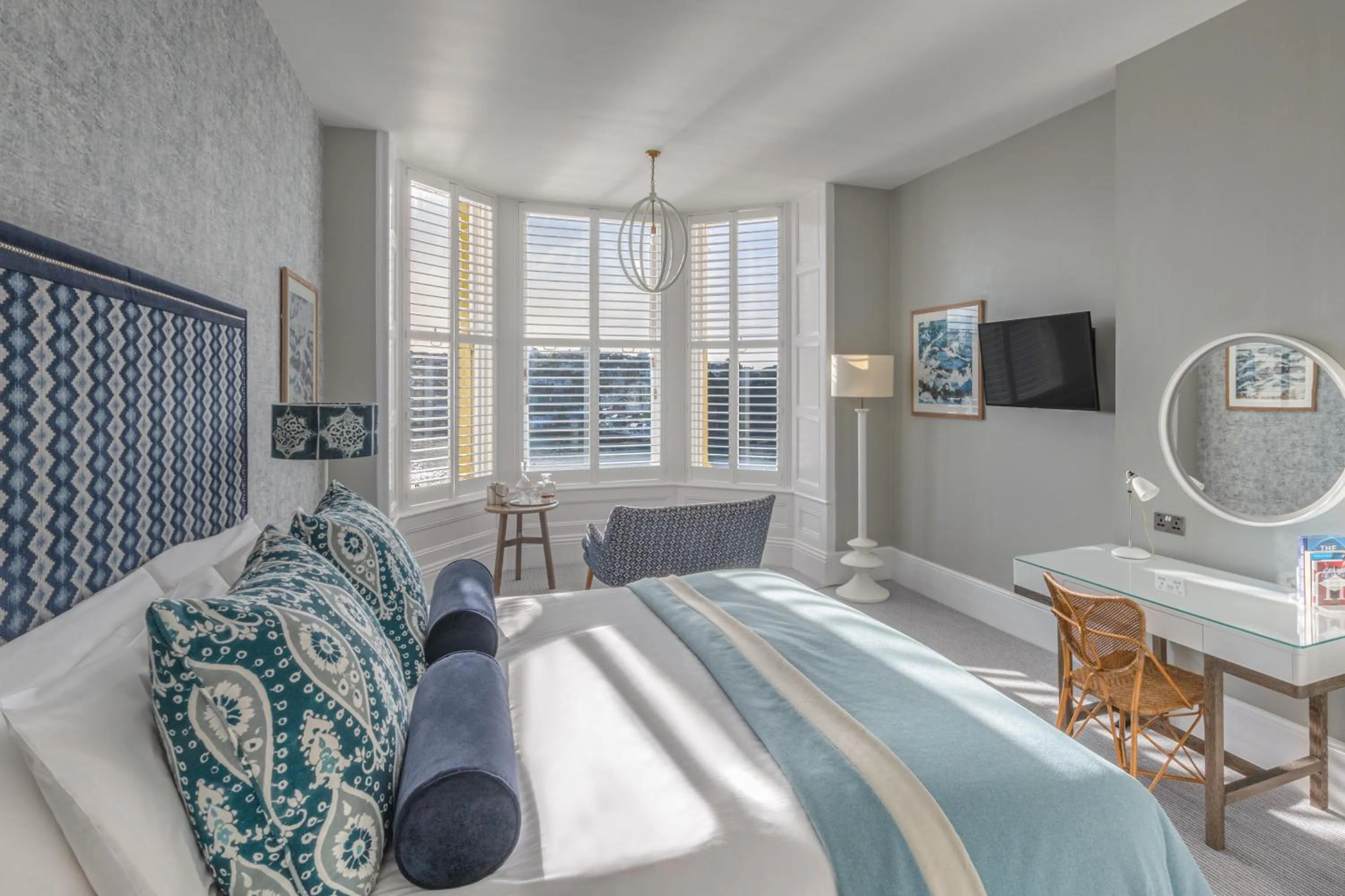 Bed in Harbour Hotel Fowey