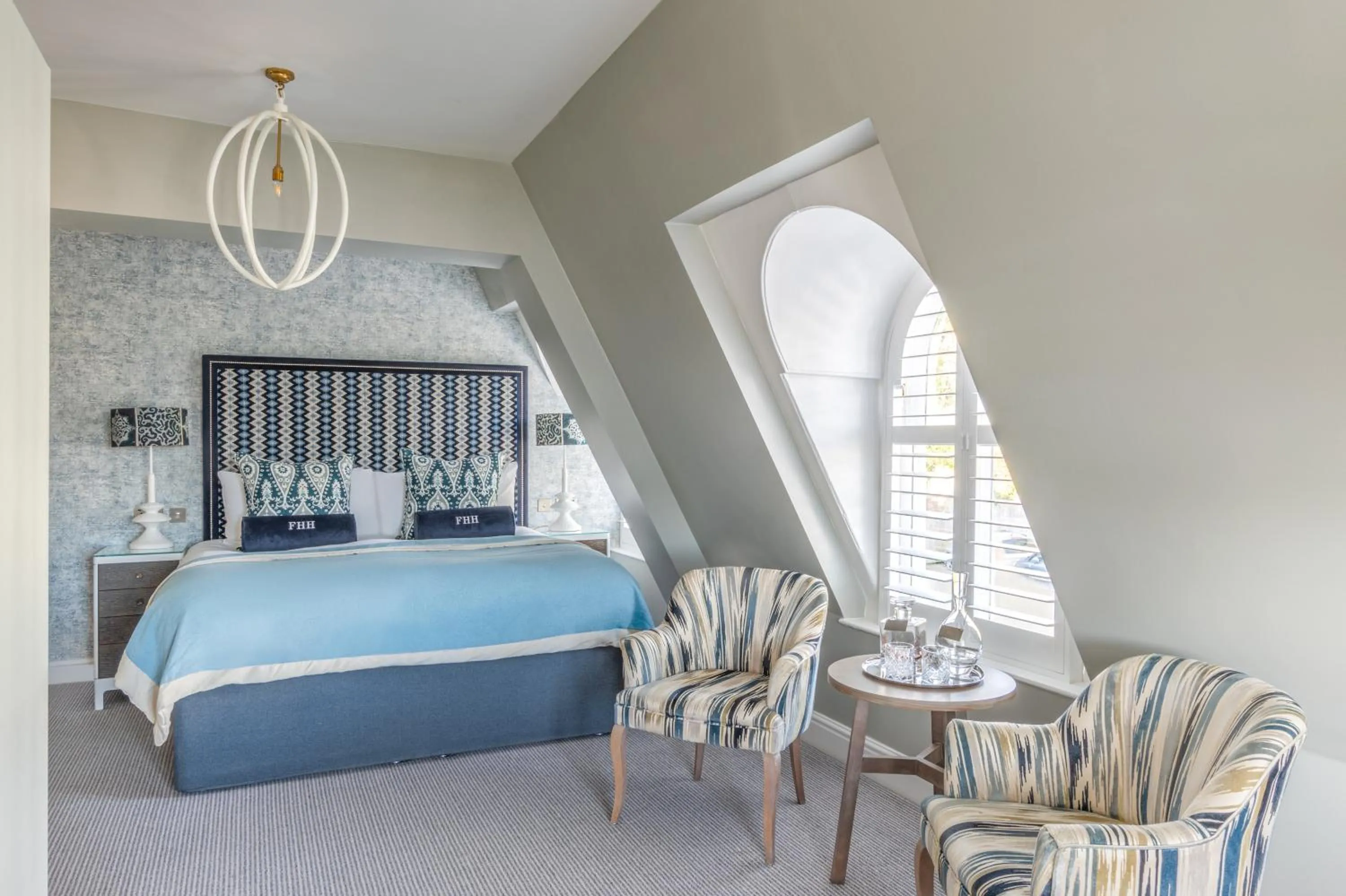 Bed in Harbour Hotel Fowey