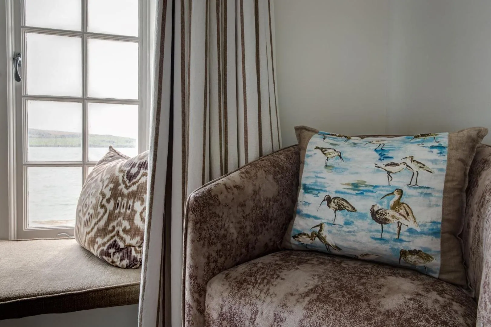 Seating area in The Idle Rocks