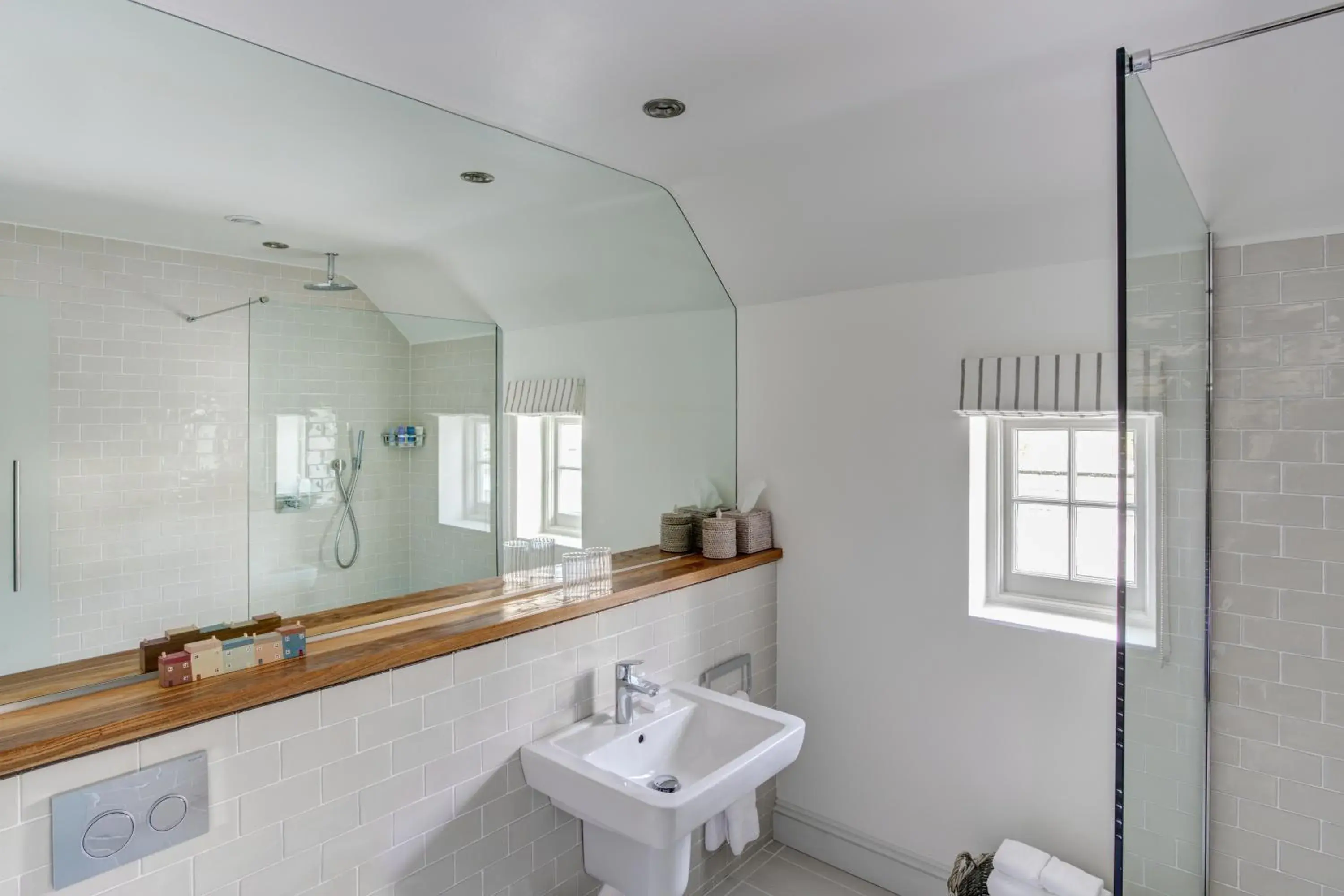 Deluxe Double Room - single occupancy in The Idle Rocks Deluxe Double Room - single occupancy in The Idle Rocks