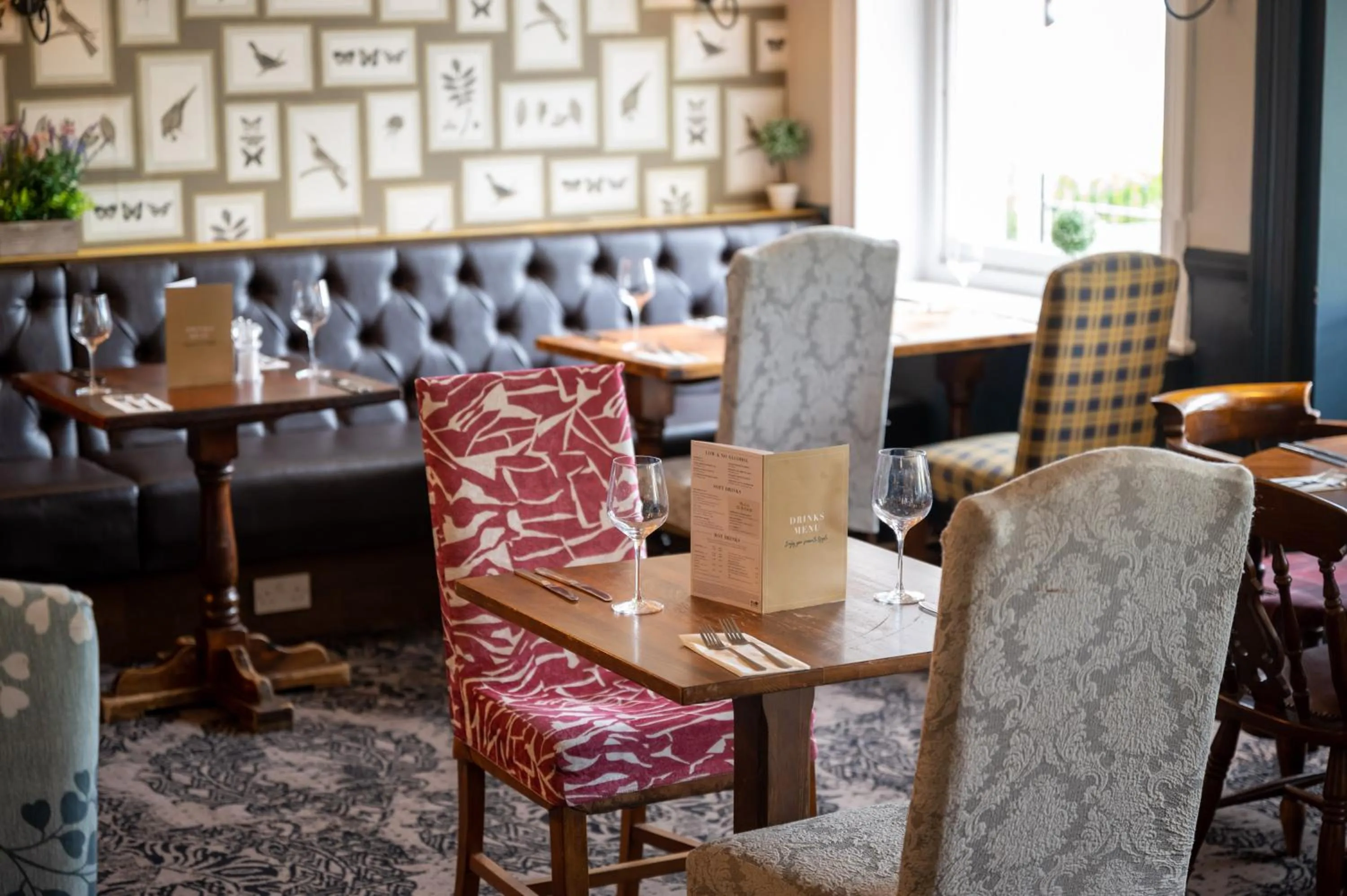 Restaurant/places to eat in Rising Sun Hotel by Greene King Inns