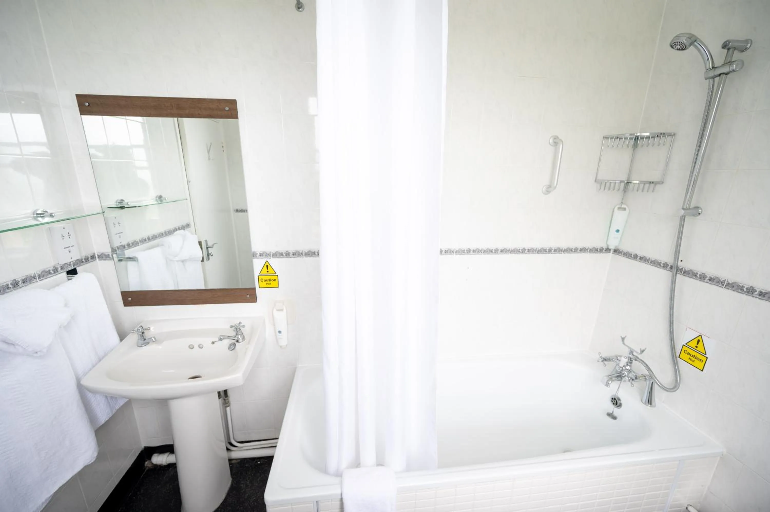 Bathroom in Rising Sun Hotel by Greene King Inns