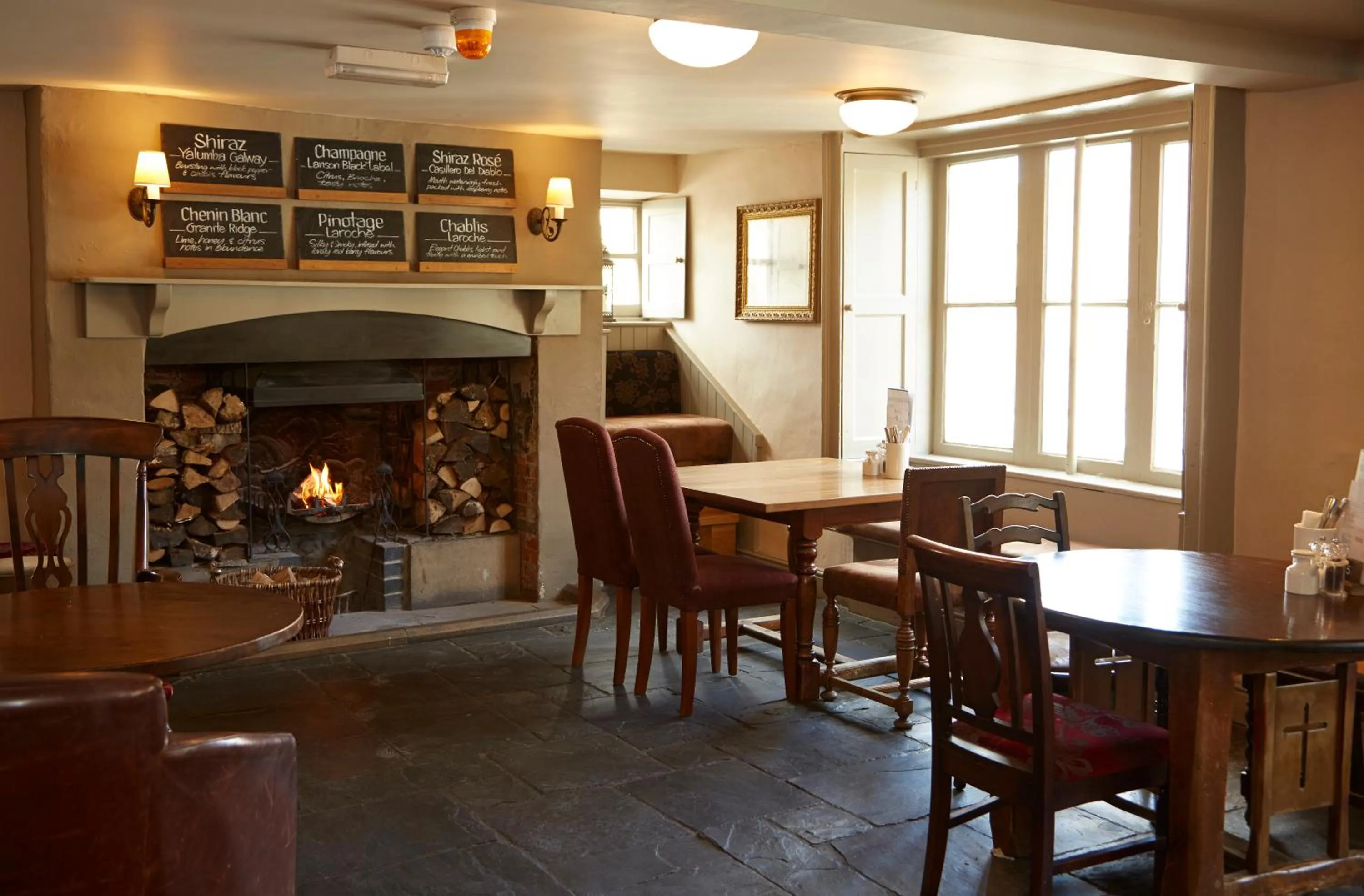 Restaurant/places to eat in Woolpack Inn by Greene King Inns