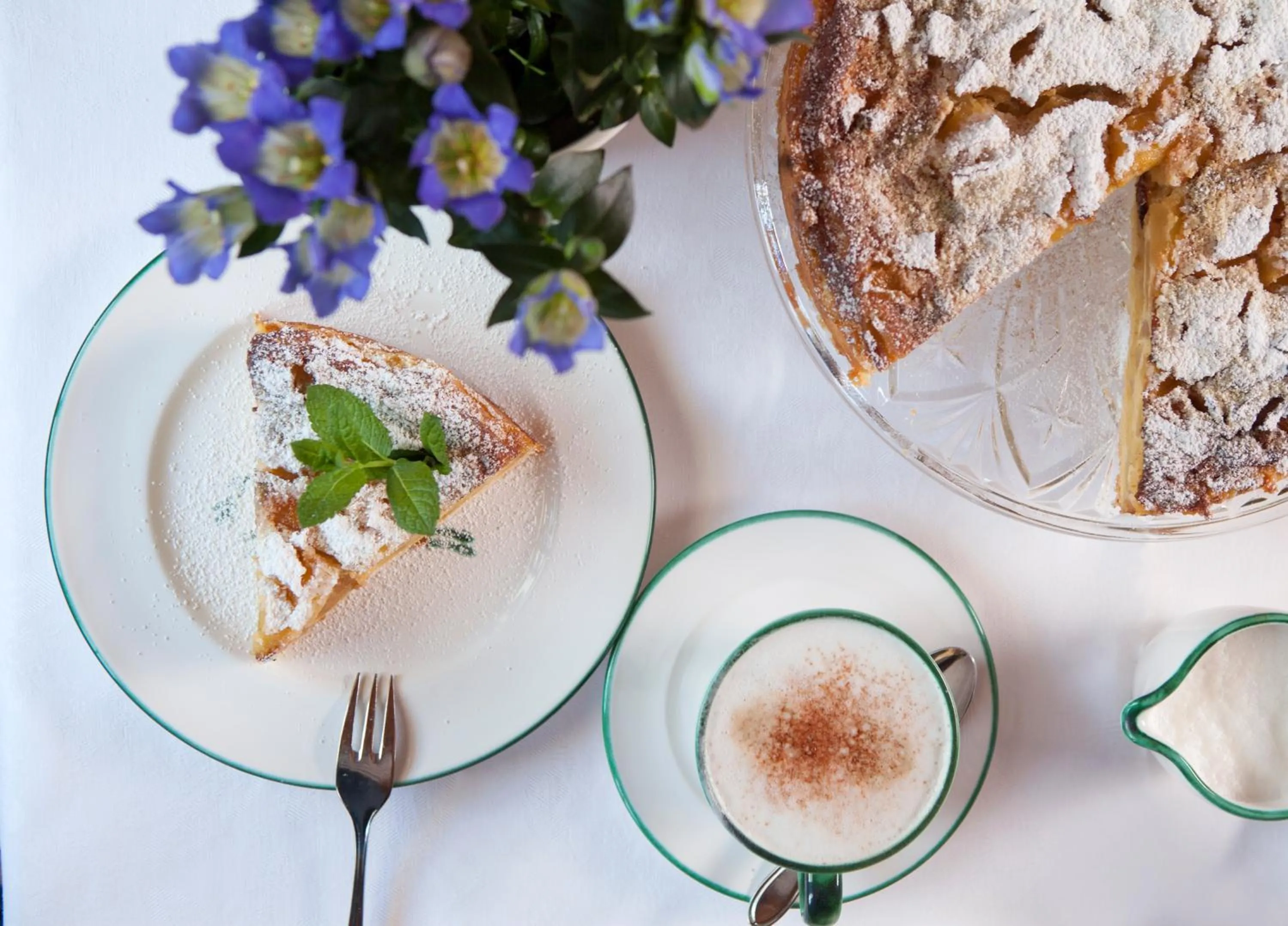 Food close-up in Pension der Steinbock - das 300 Jahre alte Bauernhaus - TIROL