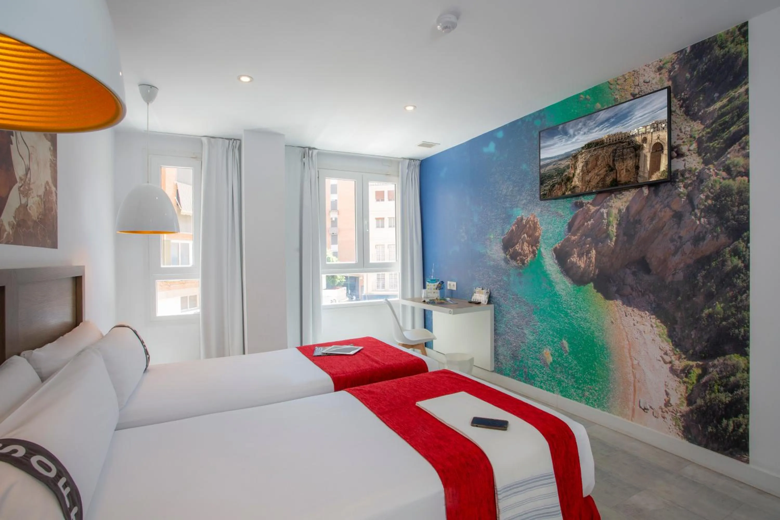 Photo of the whole room, Bed in Casual del Mar Málaga