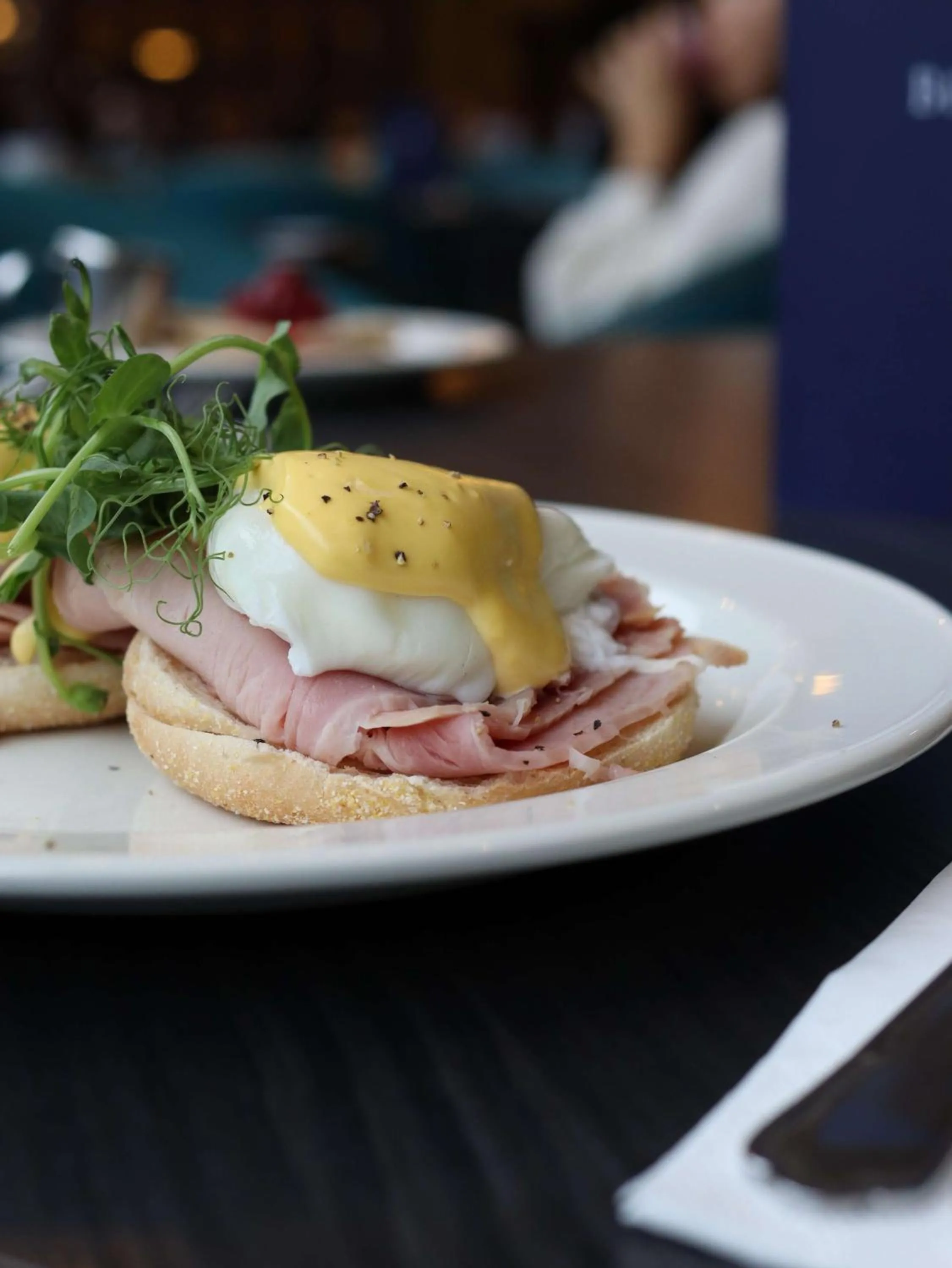 Restaurant/places to eat in Doubletree by Hilton Edinburgh City Centre