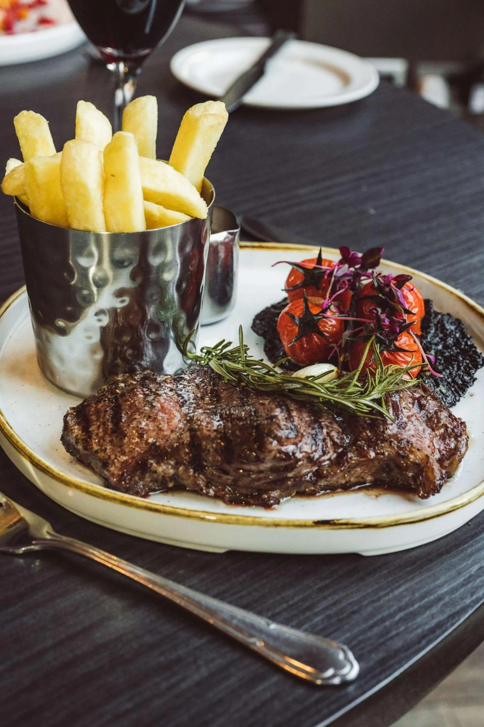 Restaurant/places to eat in Doubletree by Hilton Edinburgh City Centre