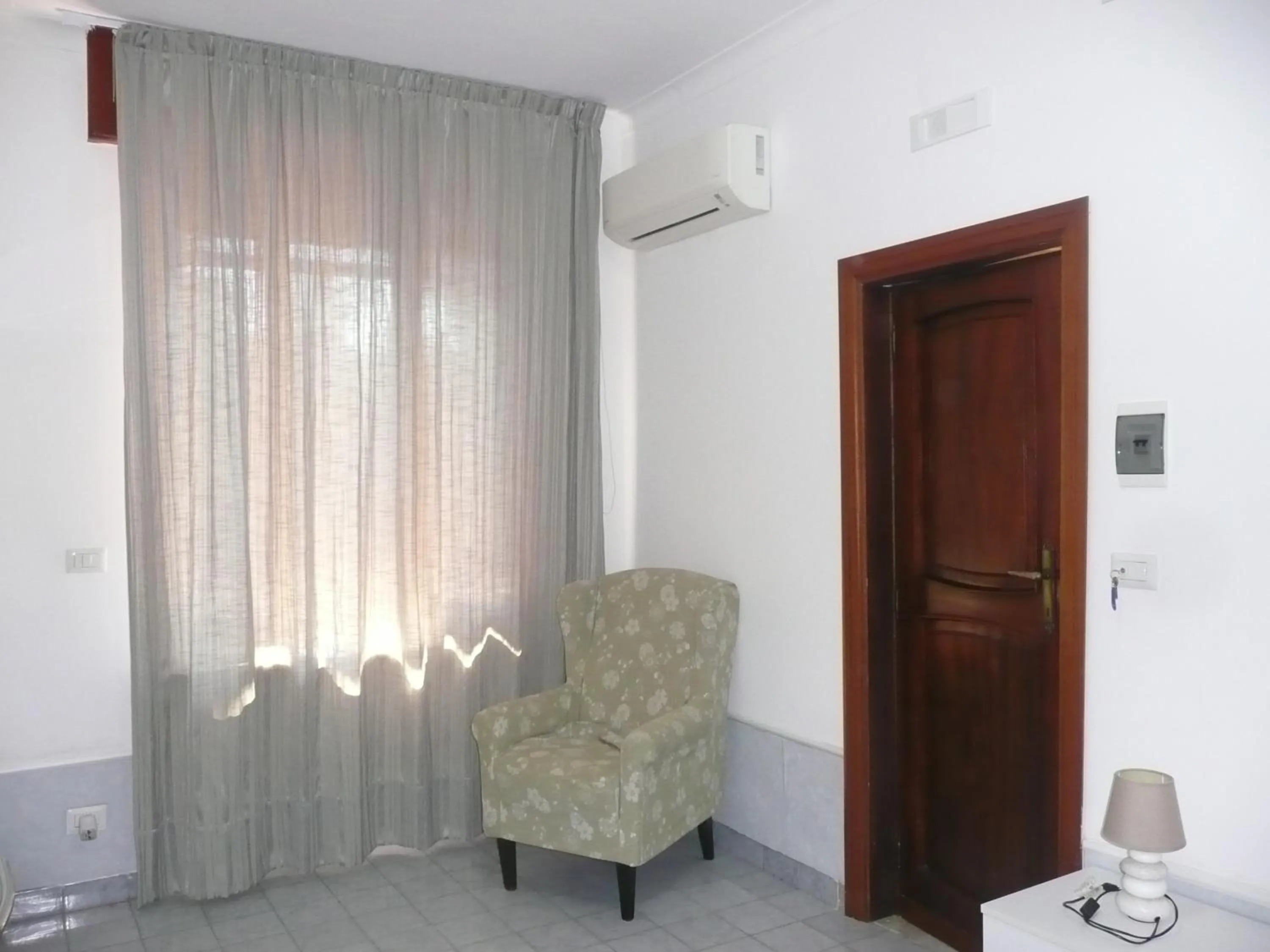 Bedroom in Garden House Ercolano