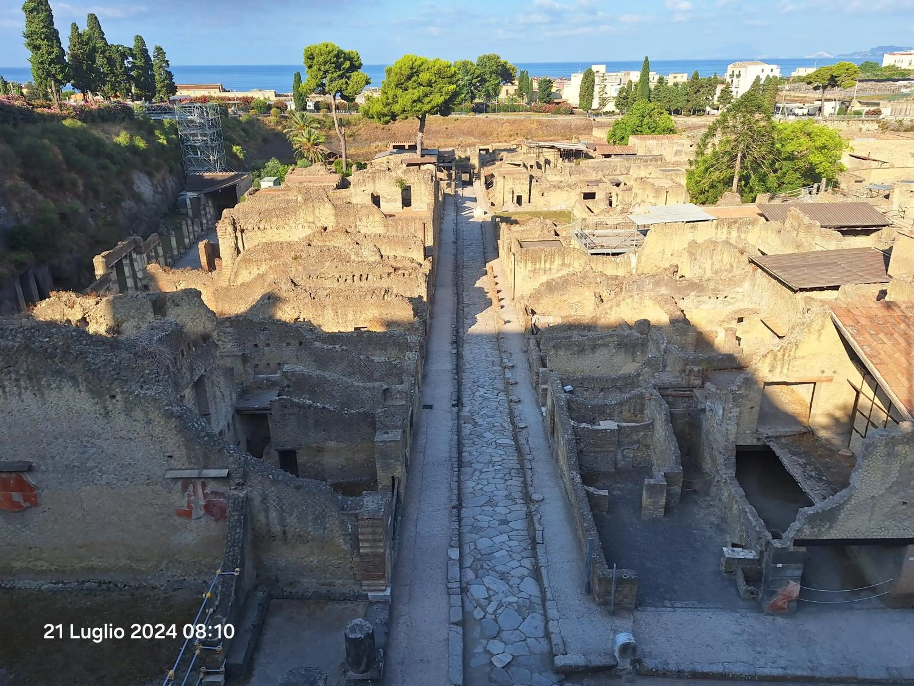 Landmark view in Garden House Ercolano