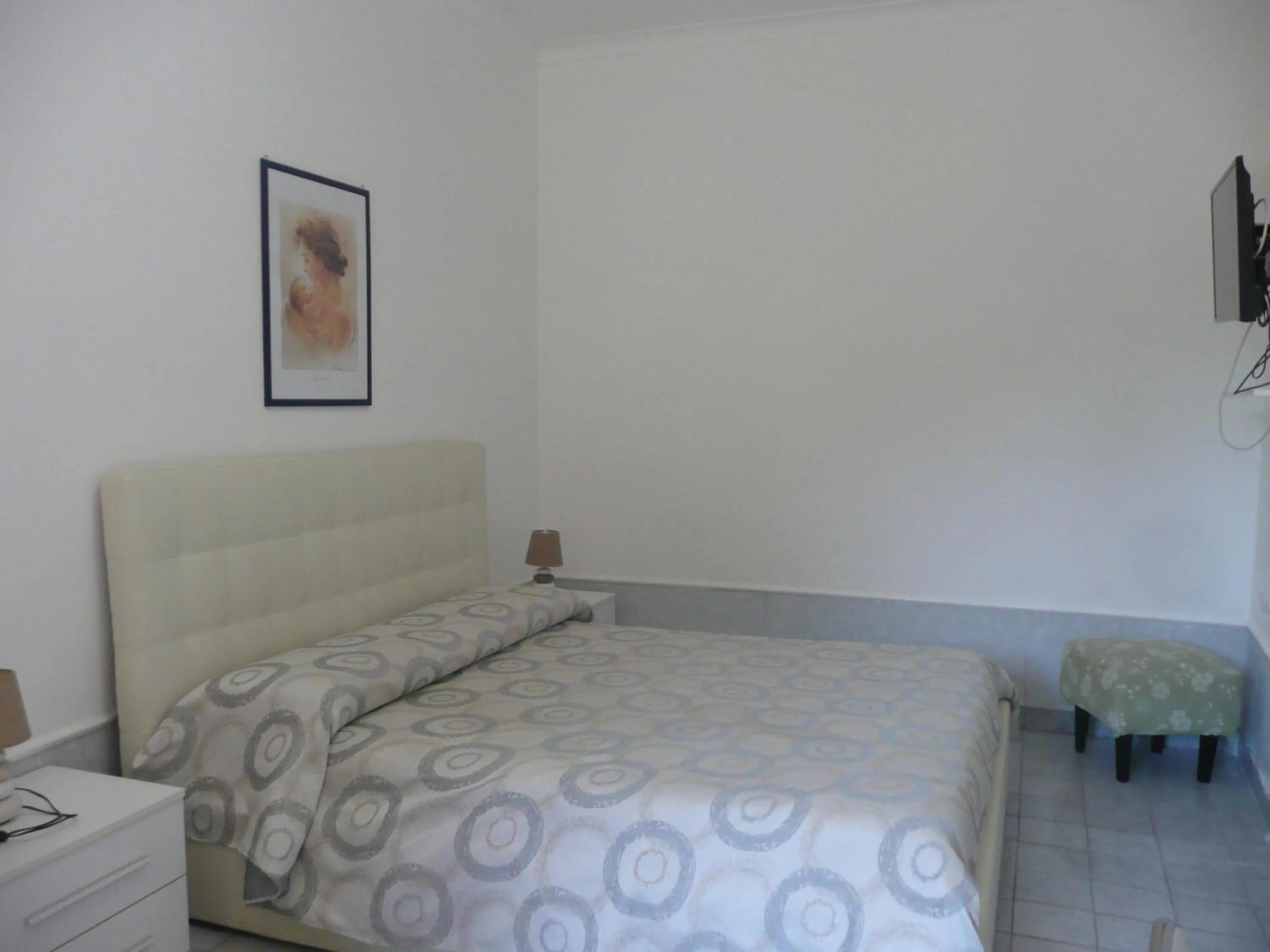 Photo of the whole room, Bed in Garden House Ercolano