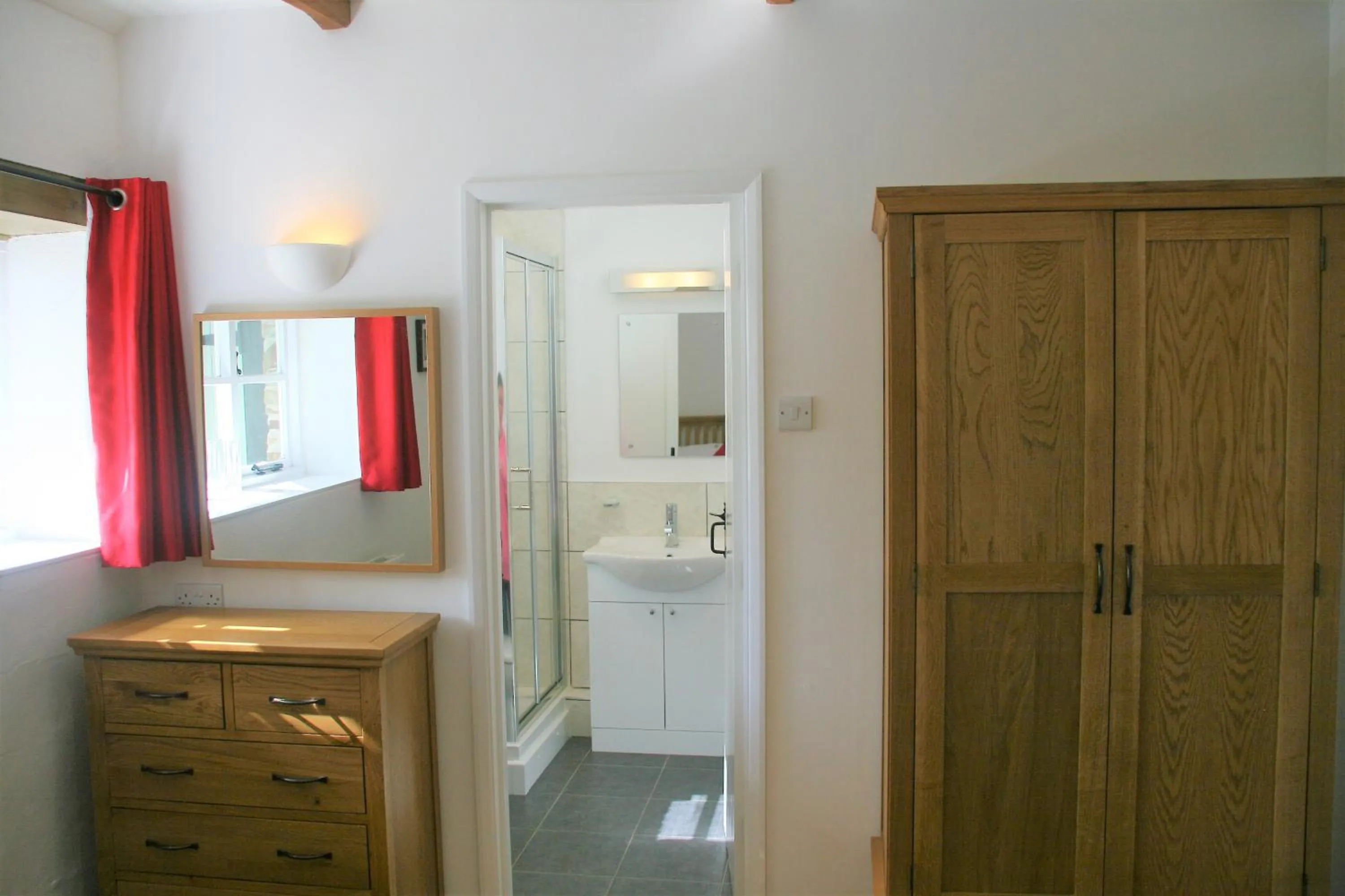 Bathroom in Glebe House Cottages