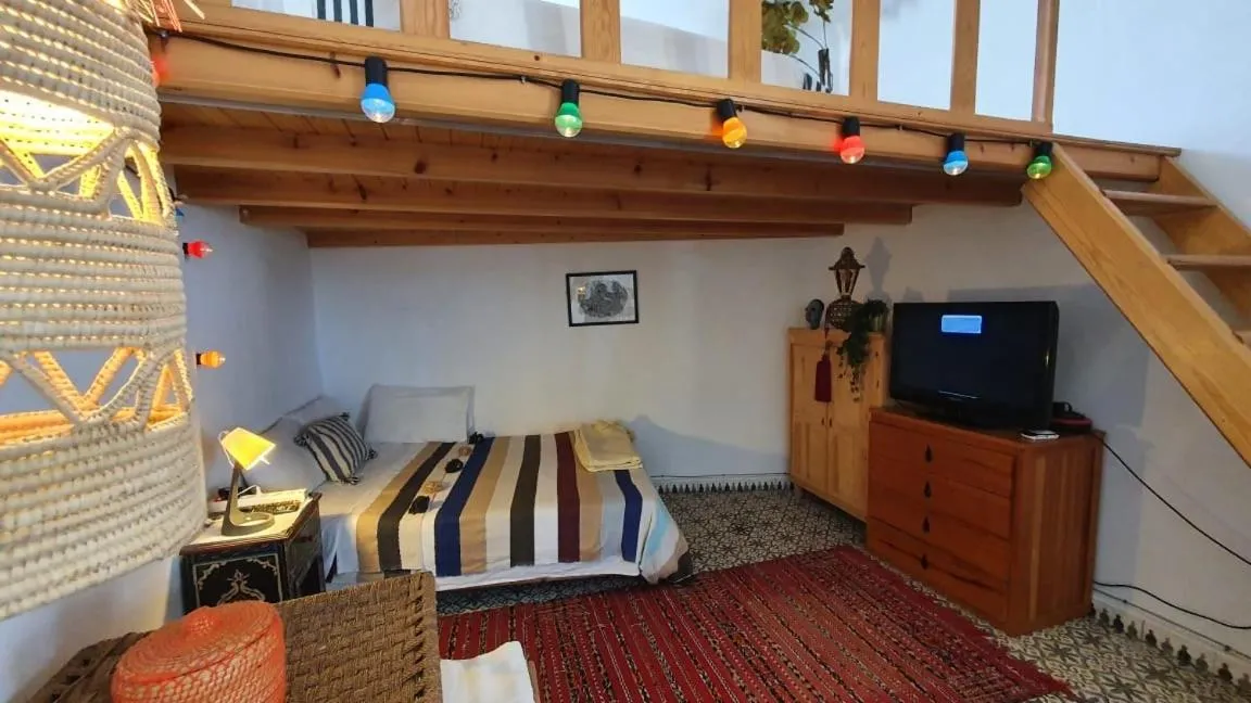 Art Riad Au Bord De La Mer