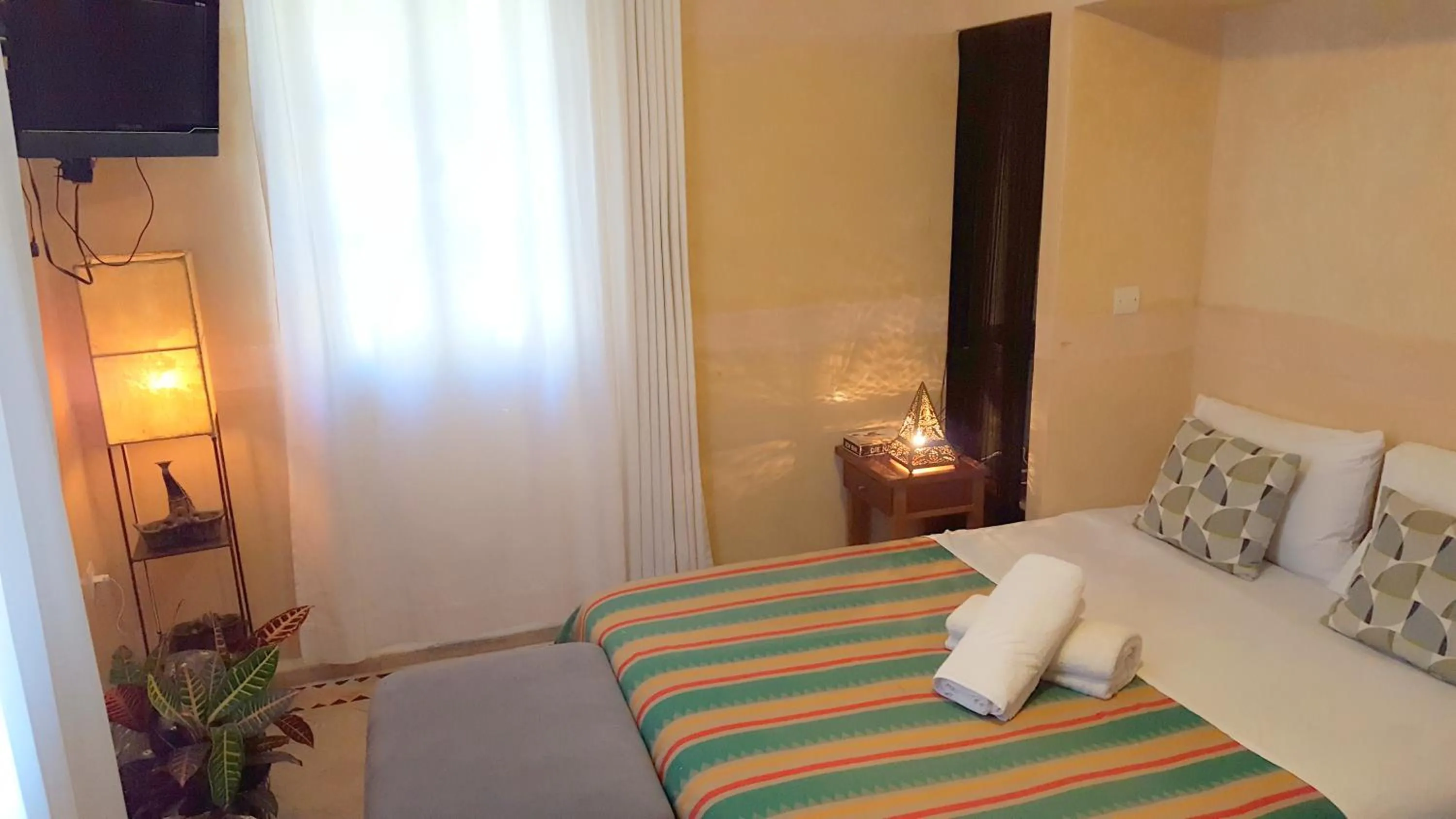 Bedroom, Bed in Art Riad Au Bord De La Mer