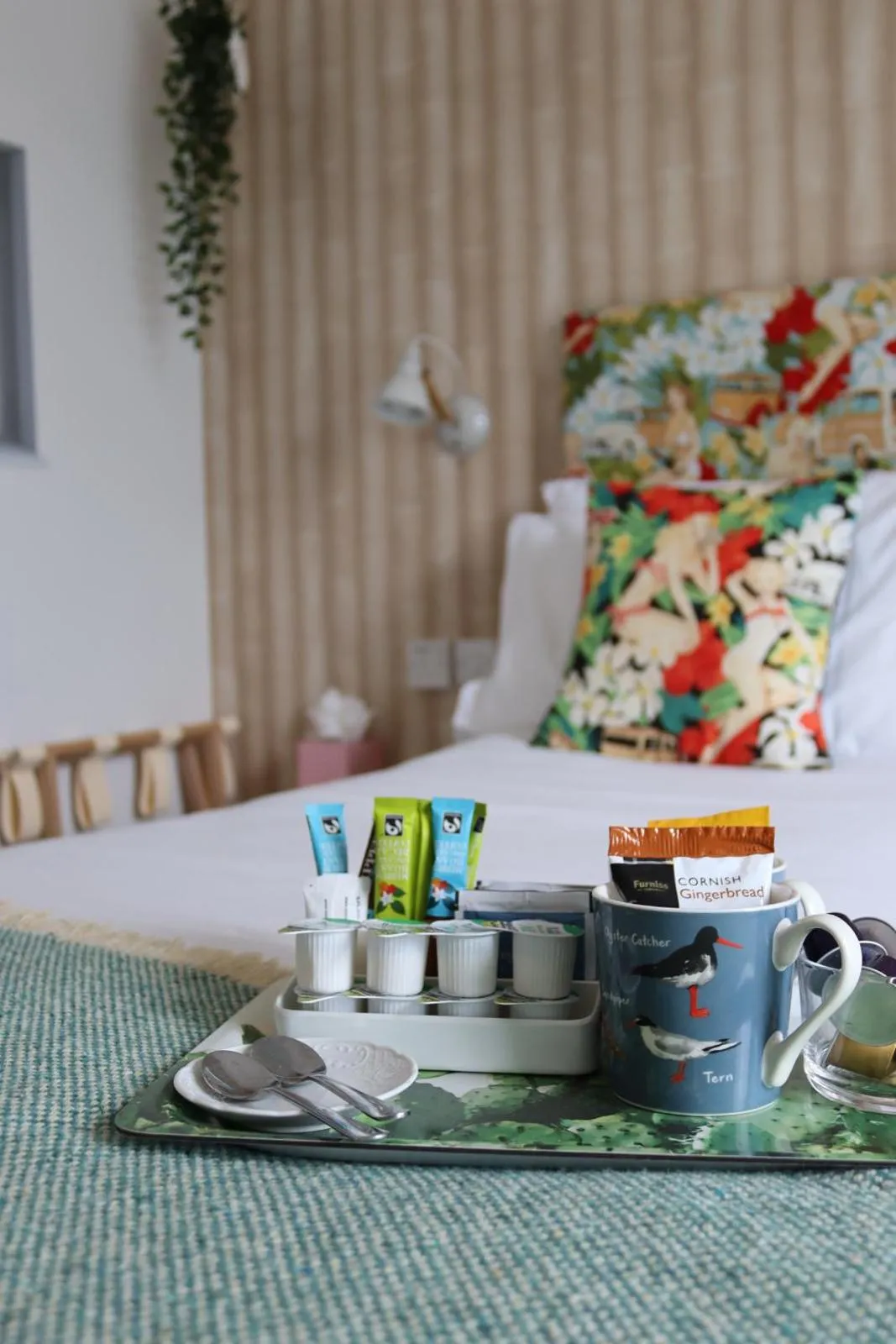 Bed in Porth Beach Hotel