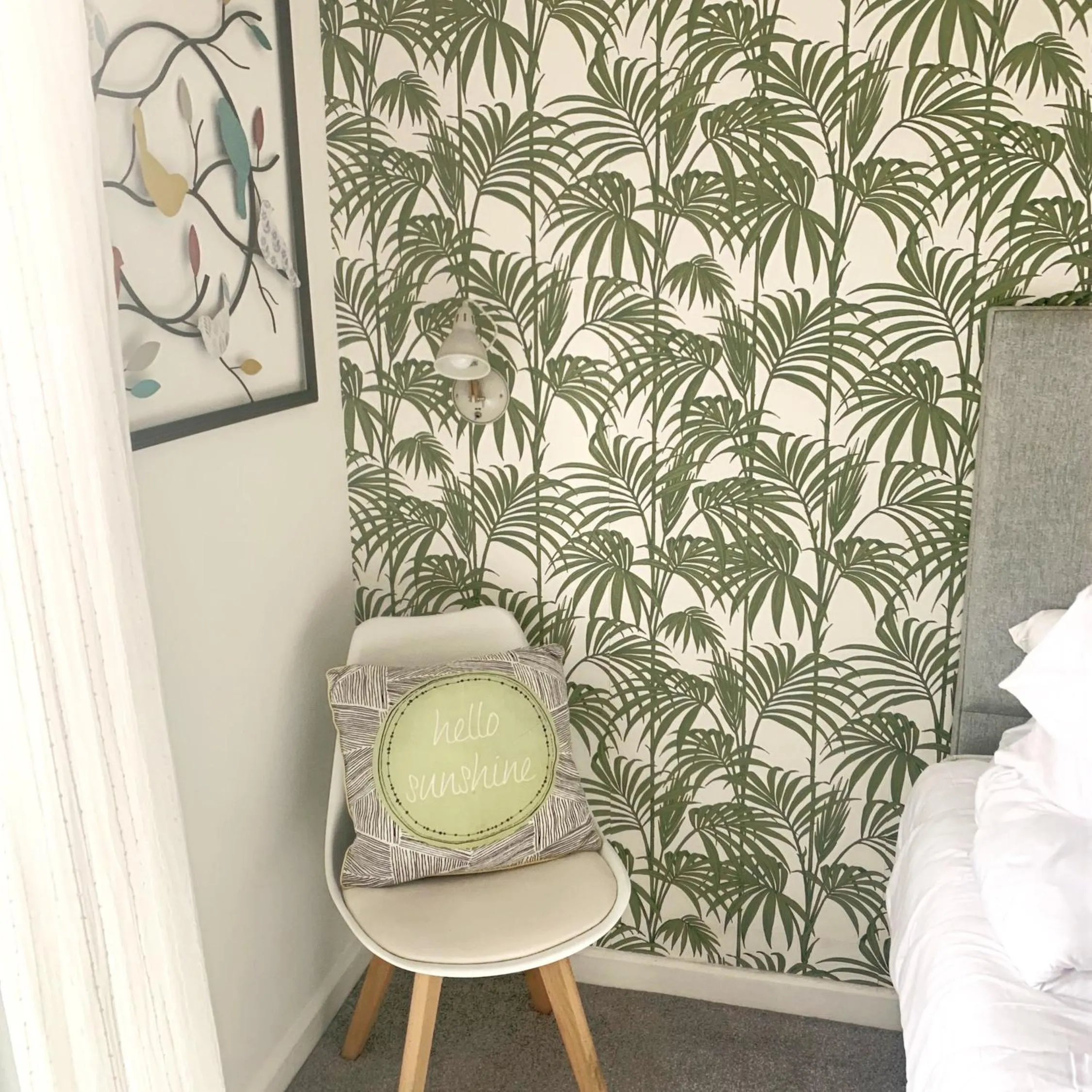 Bedroom, Bed in Porth Beach Hotel