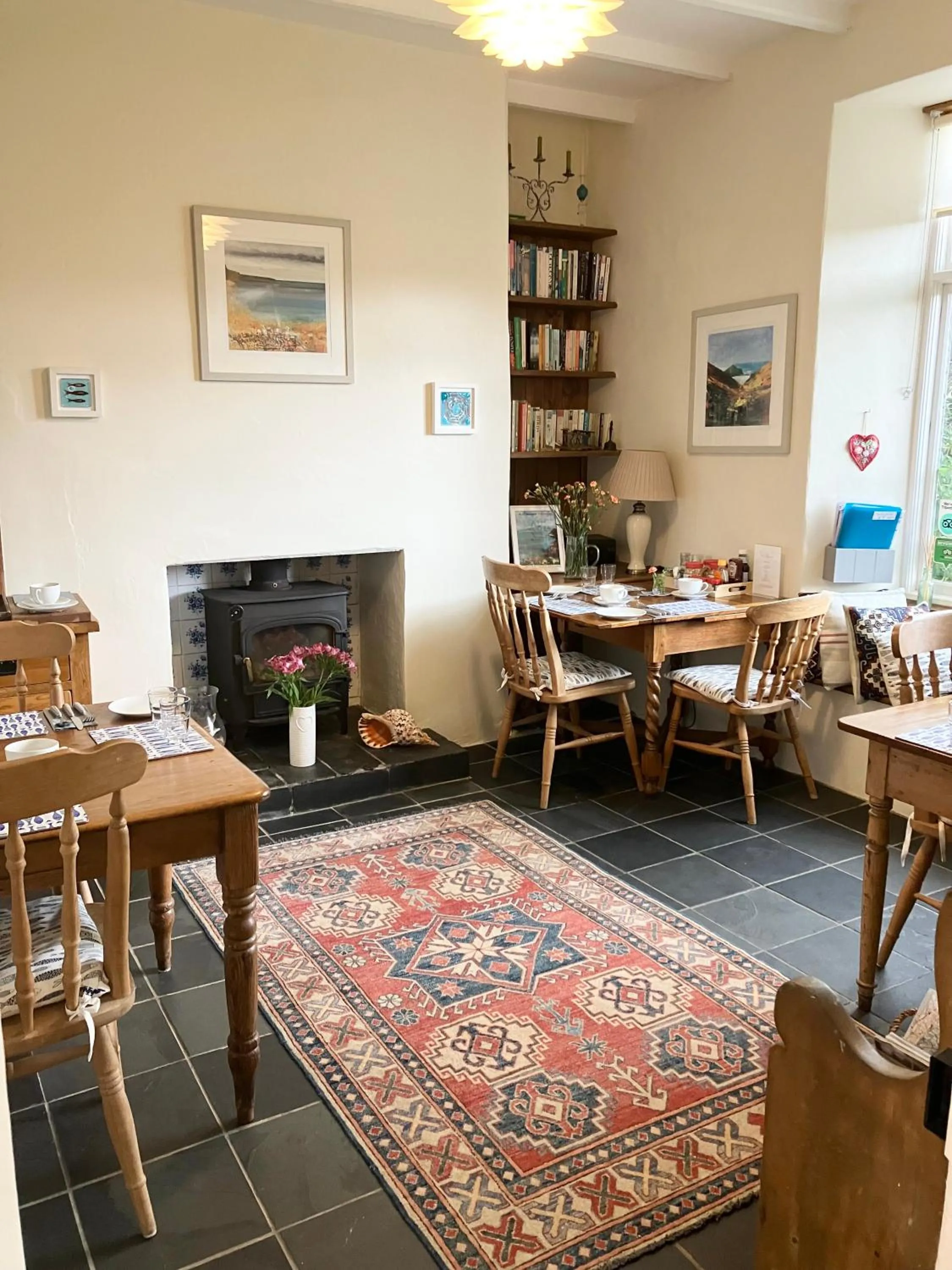 Breakfast in The Old Post House B&B