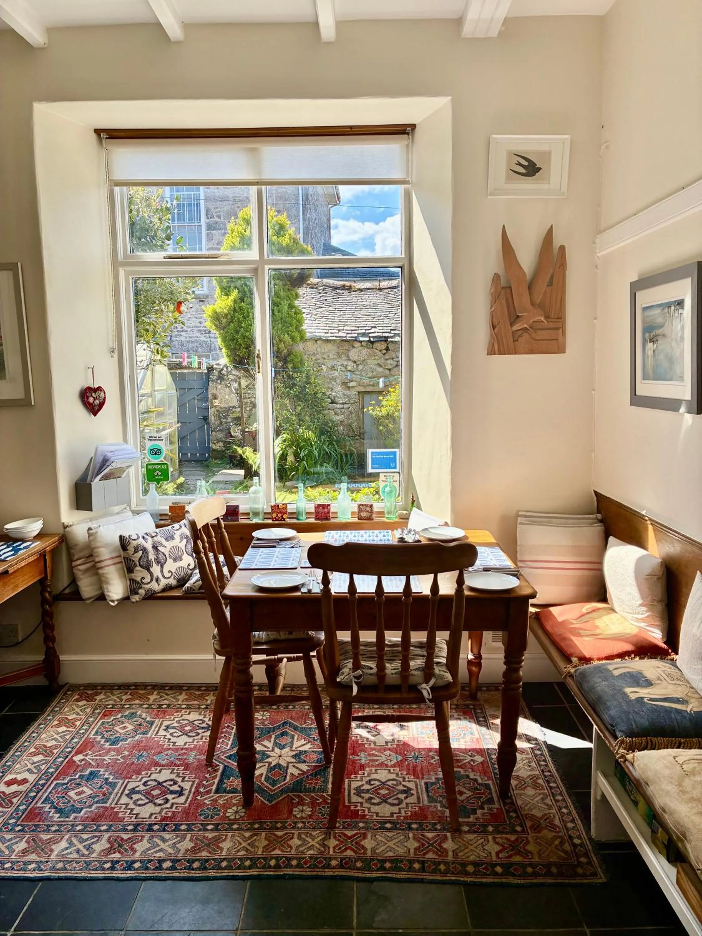 Dining area in The Old Post House B&B