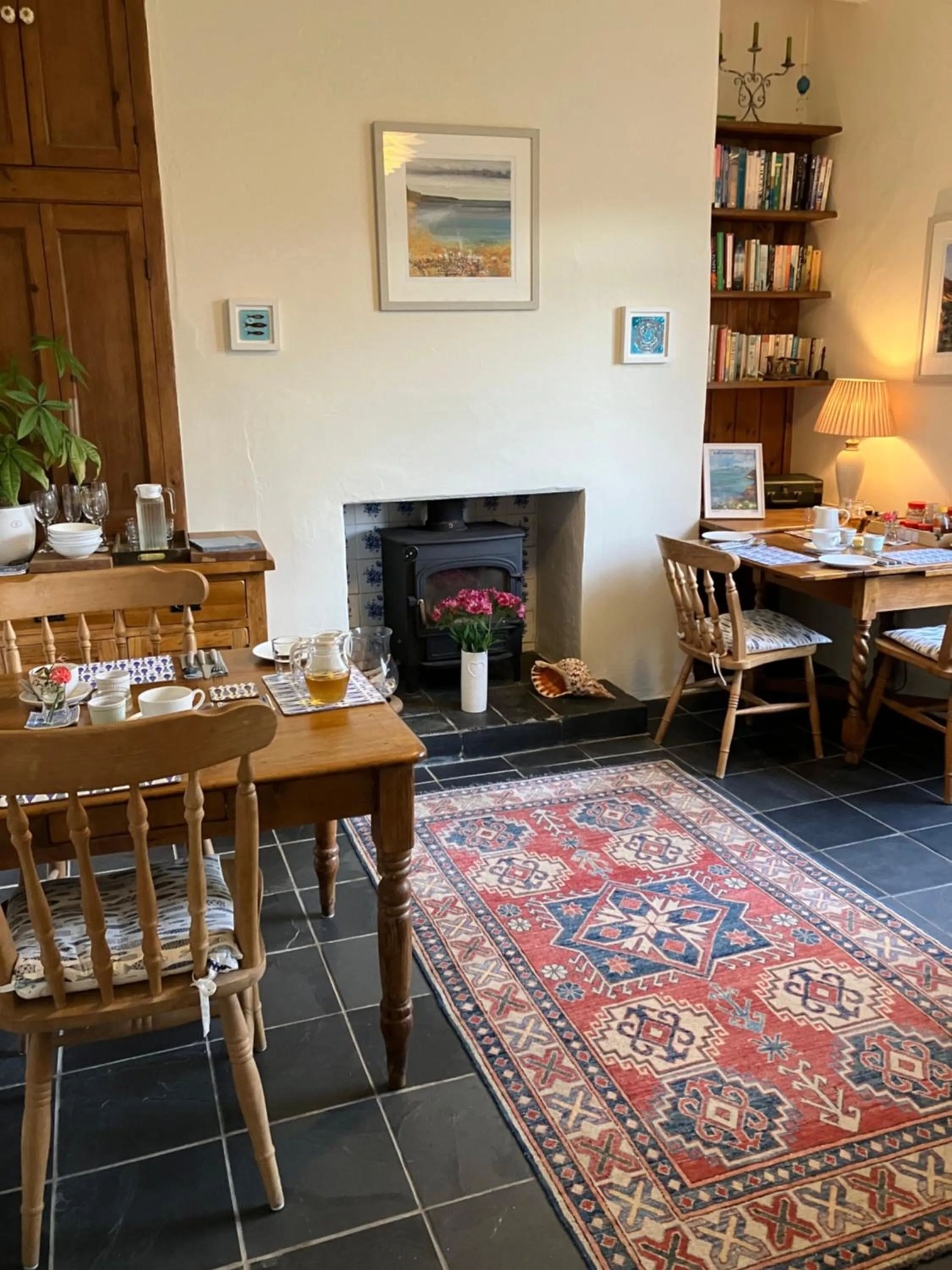 Restaurant/places to eat in The Old Post House B&B