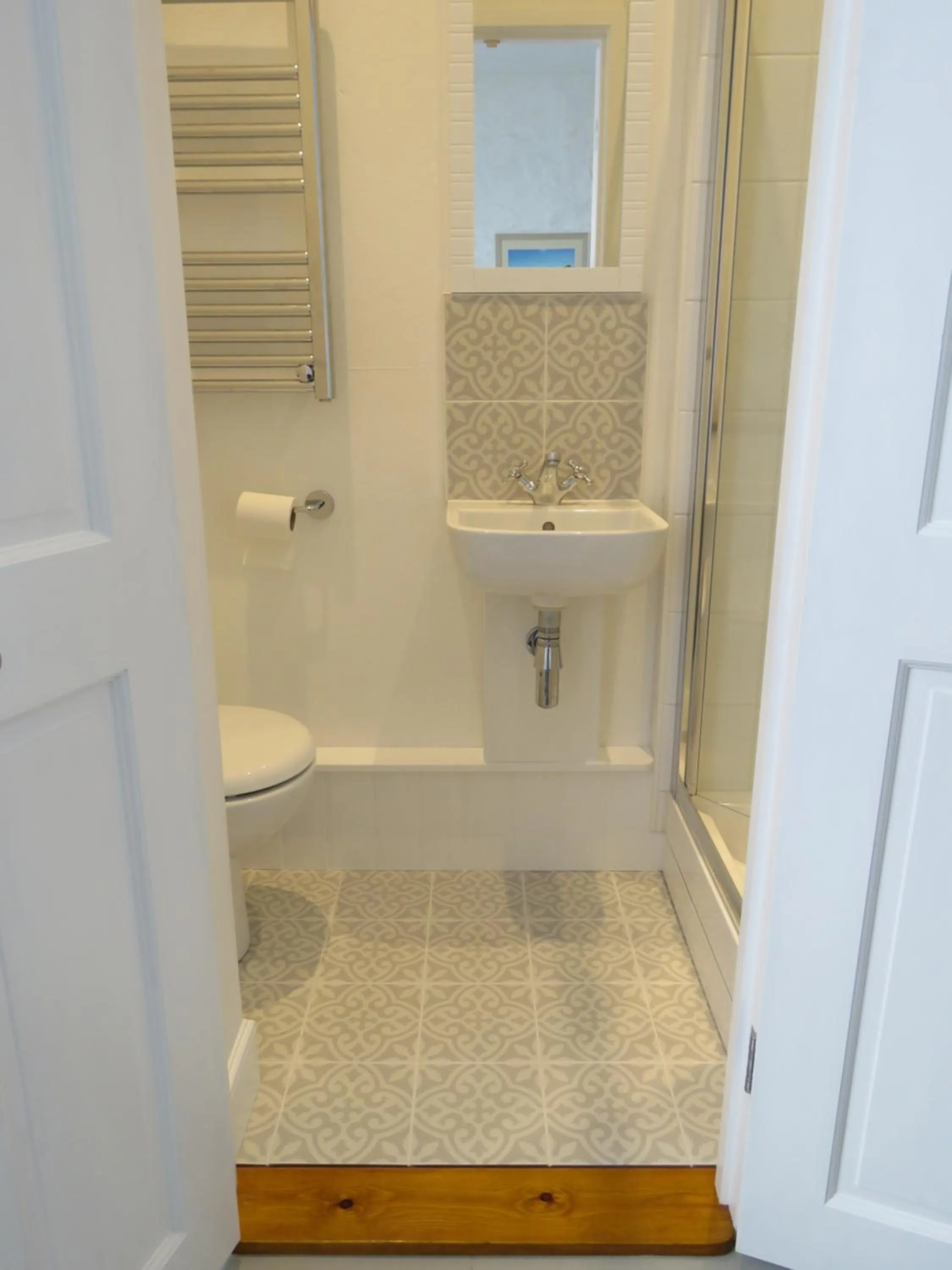 Bathroom in The Old Post House B&B