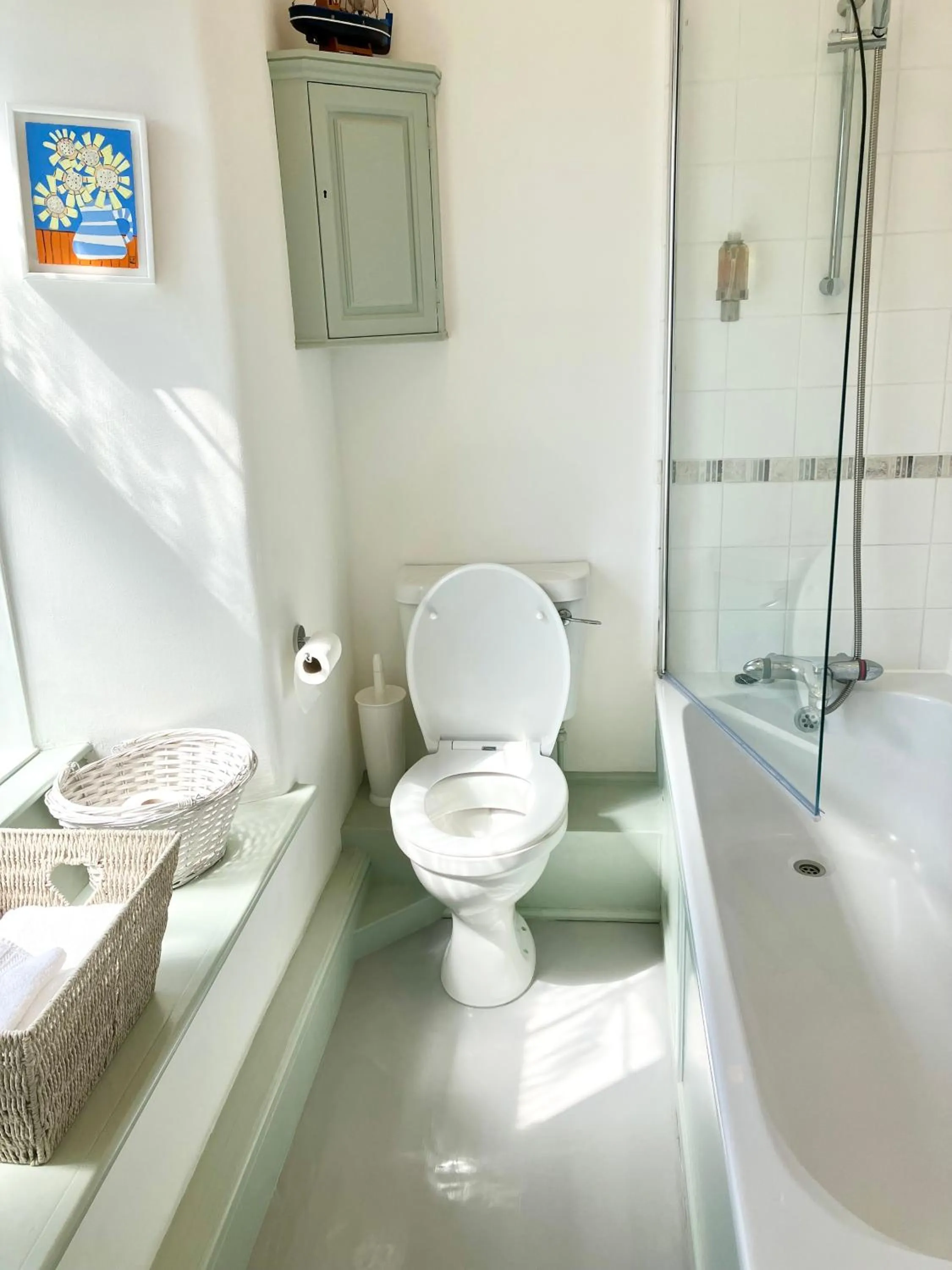 Toilet in The Old Post House B&B