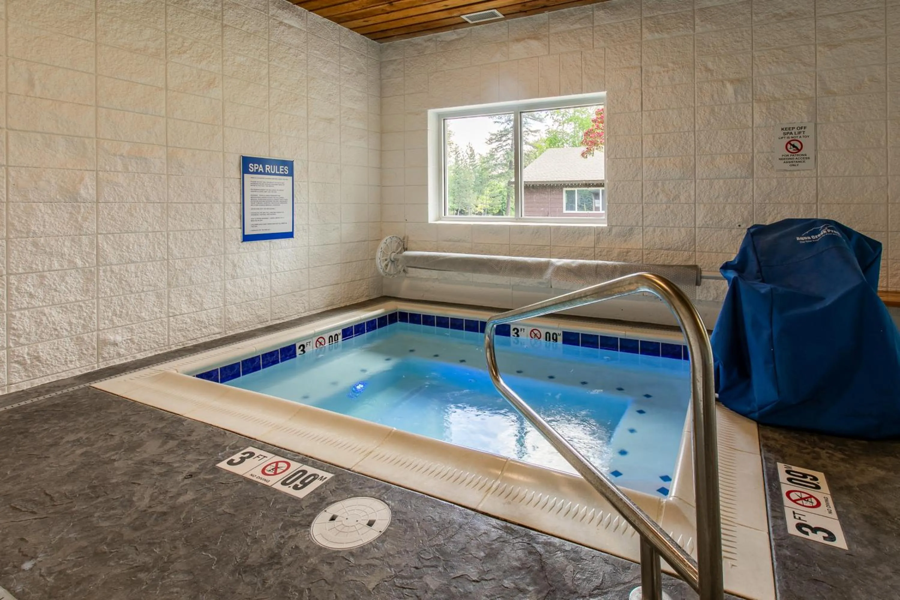 Bay Point Lakefront 1B Down