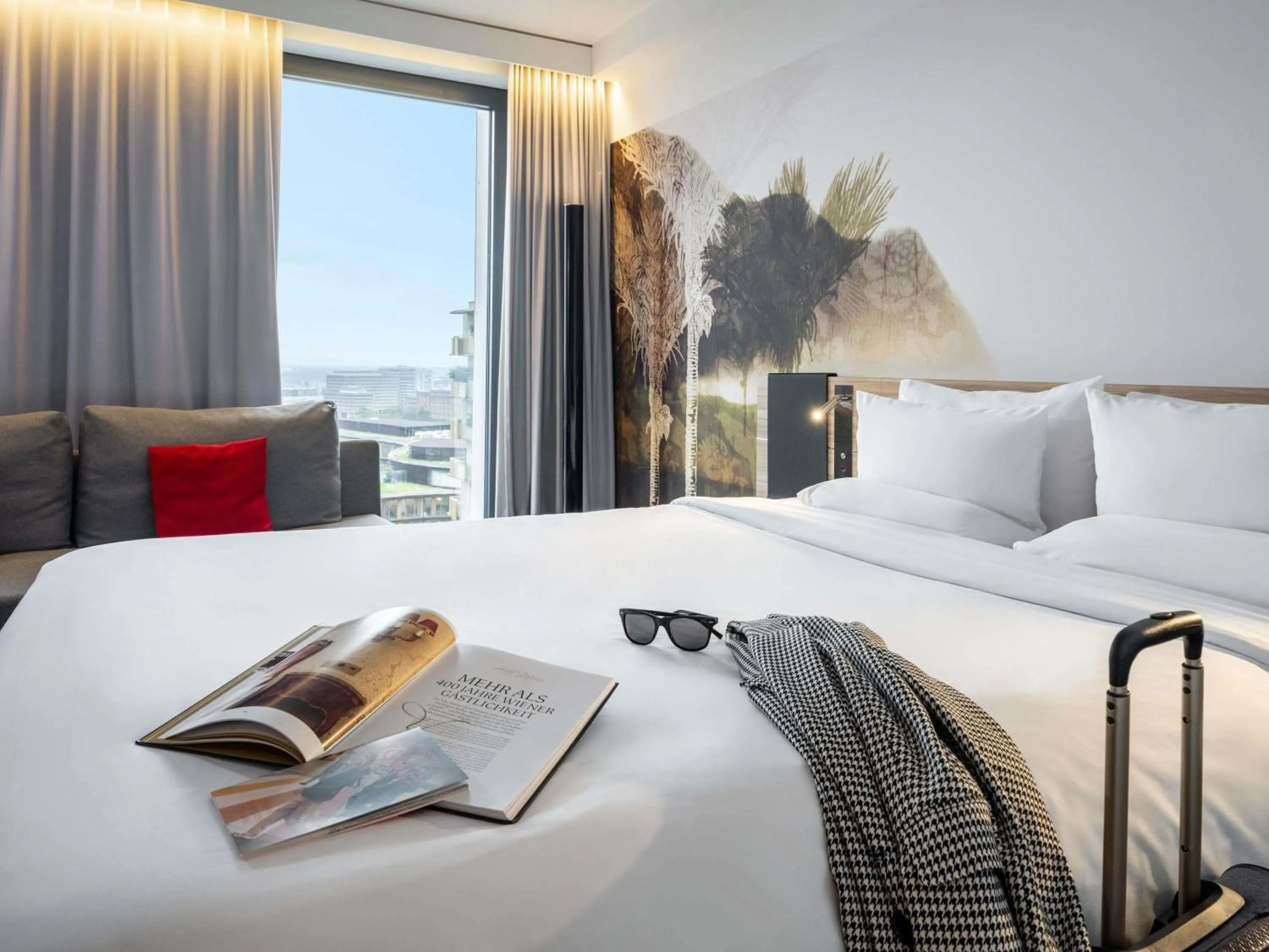 Bedroom, Bed in Novotel Wien Hauptbahnhof