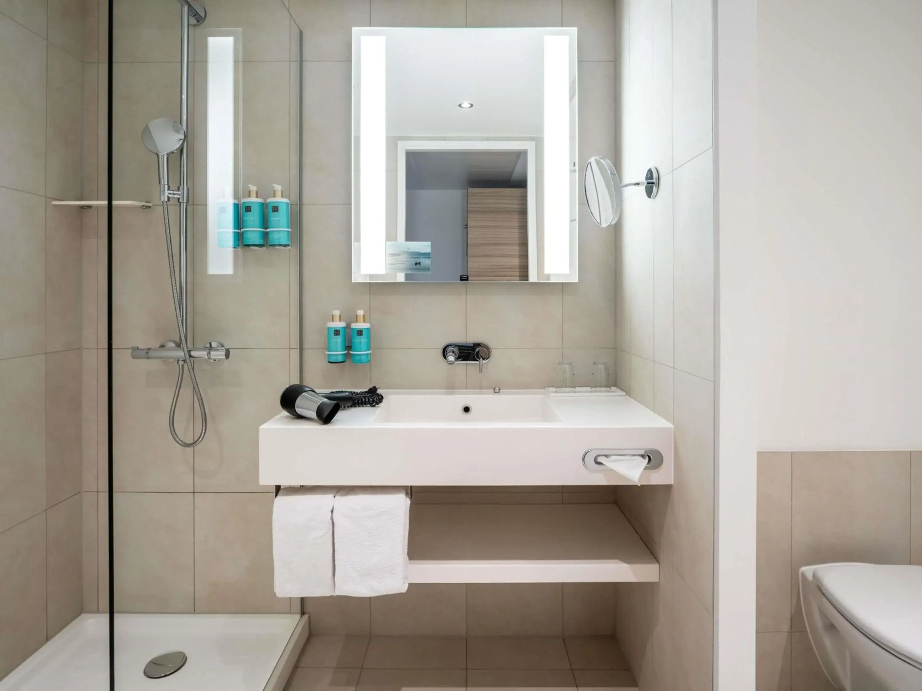 Property building in Novotel Wien Hauptbahnhof Property building in Novotel Wien Hauptbahnhof