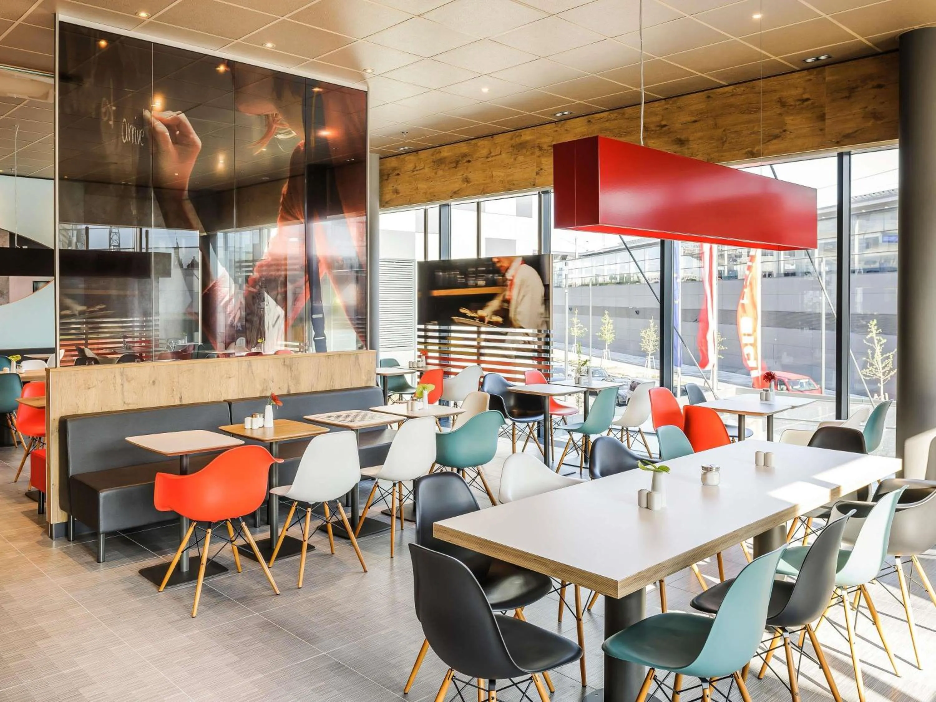 Breakfast in ibis Wien Hauptbahnhof