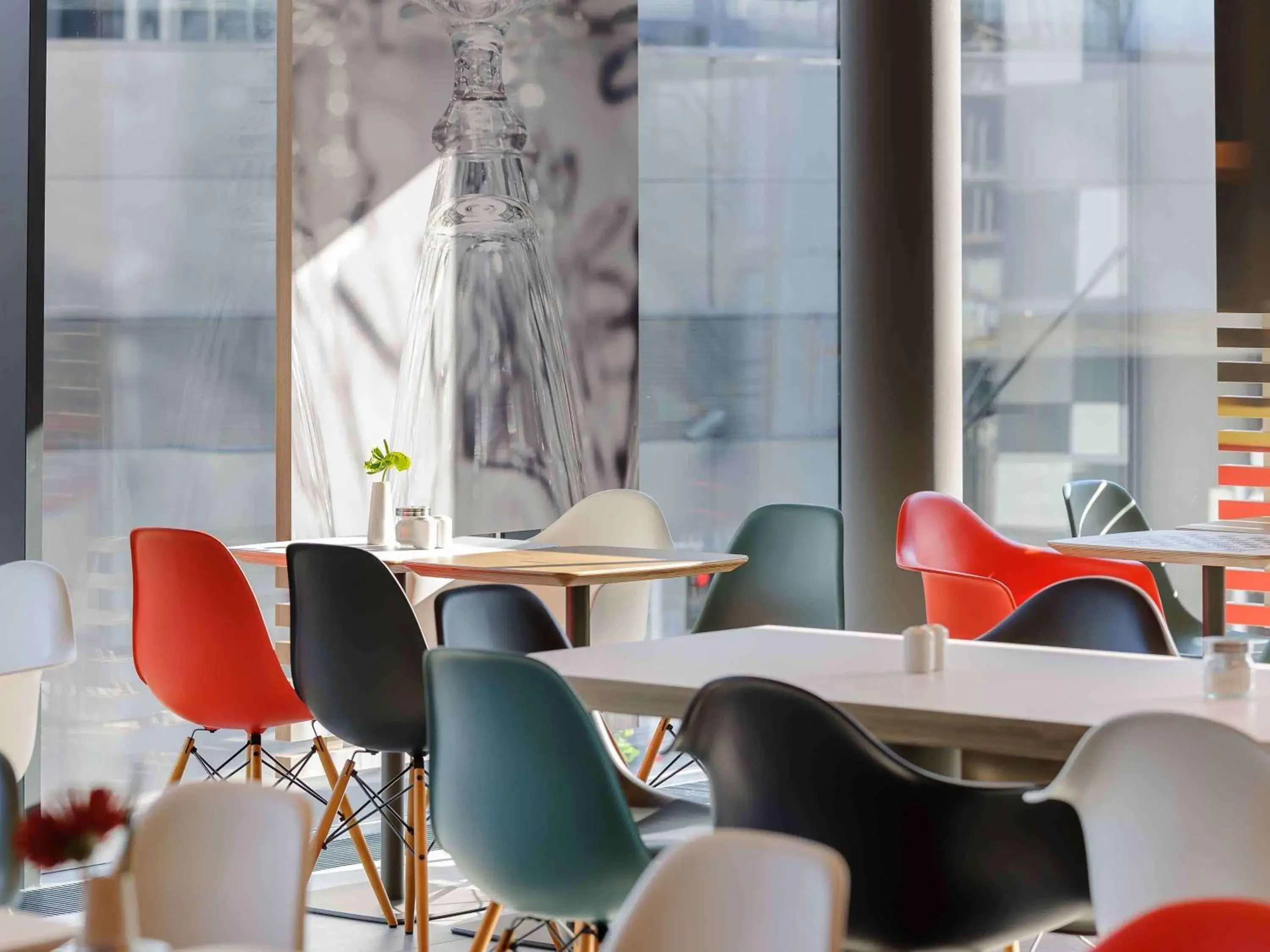 Restaurant/places to eat in ibis Wien Hauptbahnhof Restaurant/places to eat in ibis Wien Hauptbahnhof