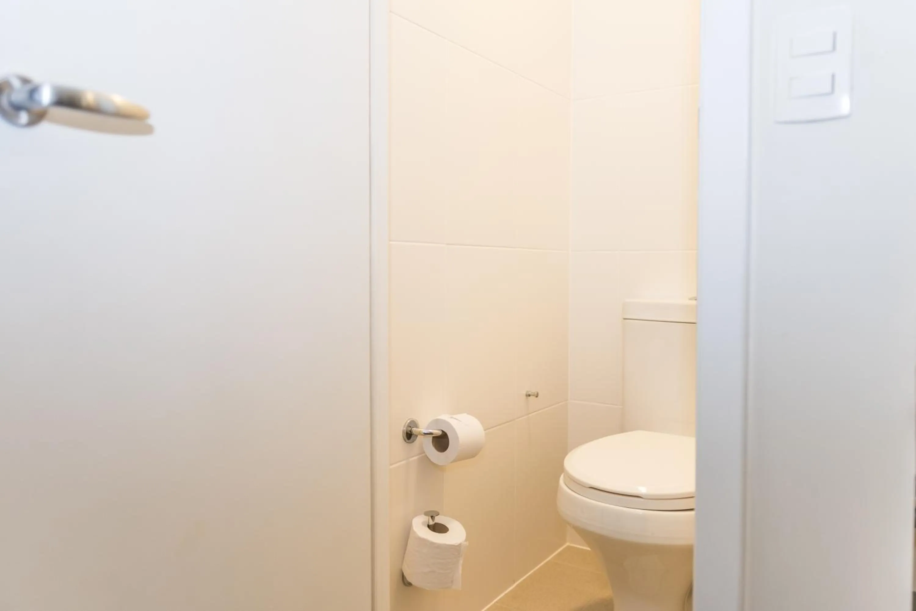 Bathroom in ibis budget RJ Praia de Botafogo