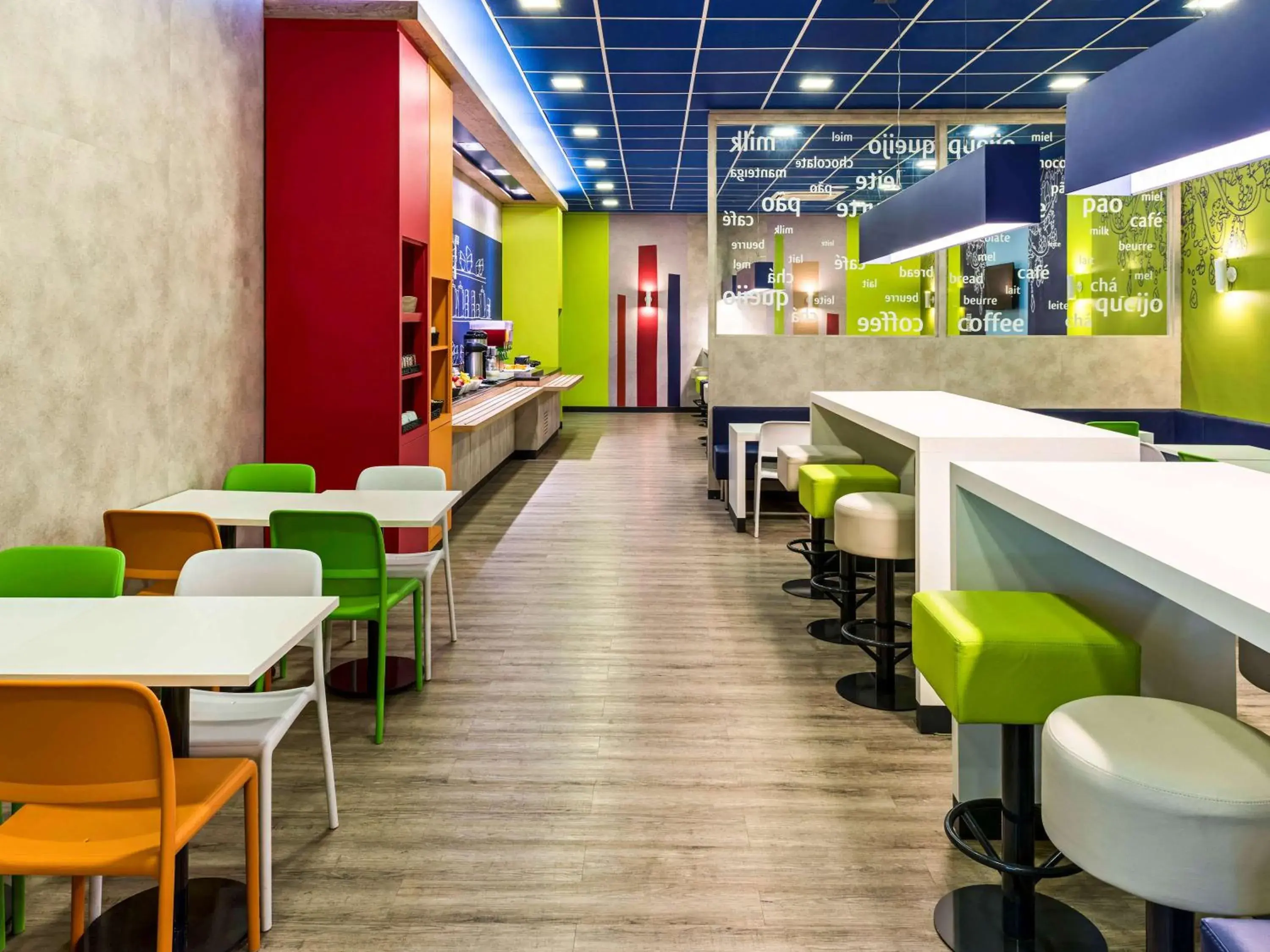 Restaurant/places to eat in ibis budget RJ Praia de Botafogo Restaurant/places to eat in ibis budget RJ Praia de Botafogo