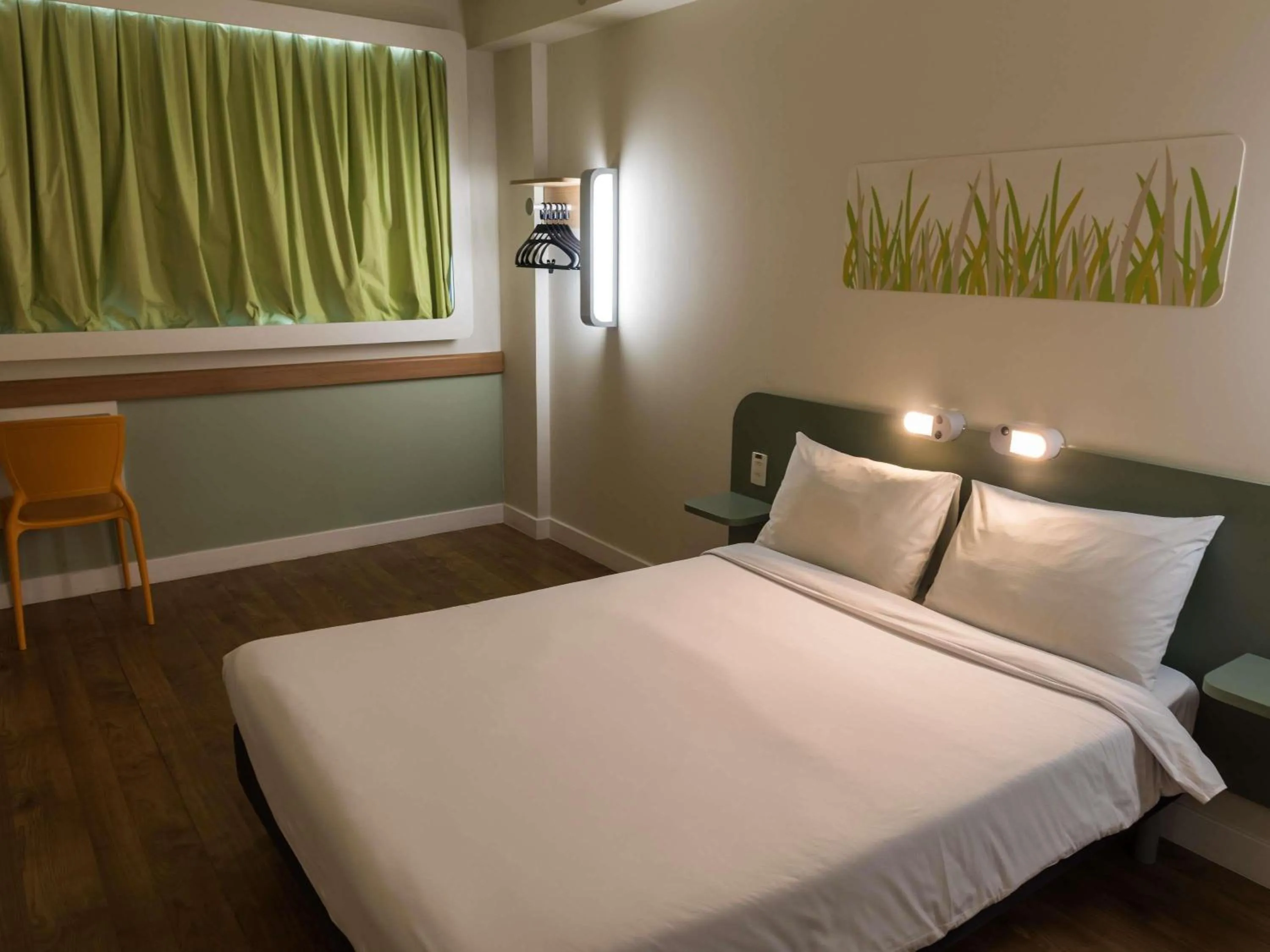 Bedroom, Bed in ibis budget RJ Praia de Botafogo