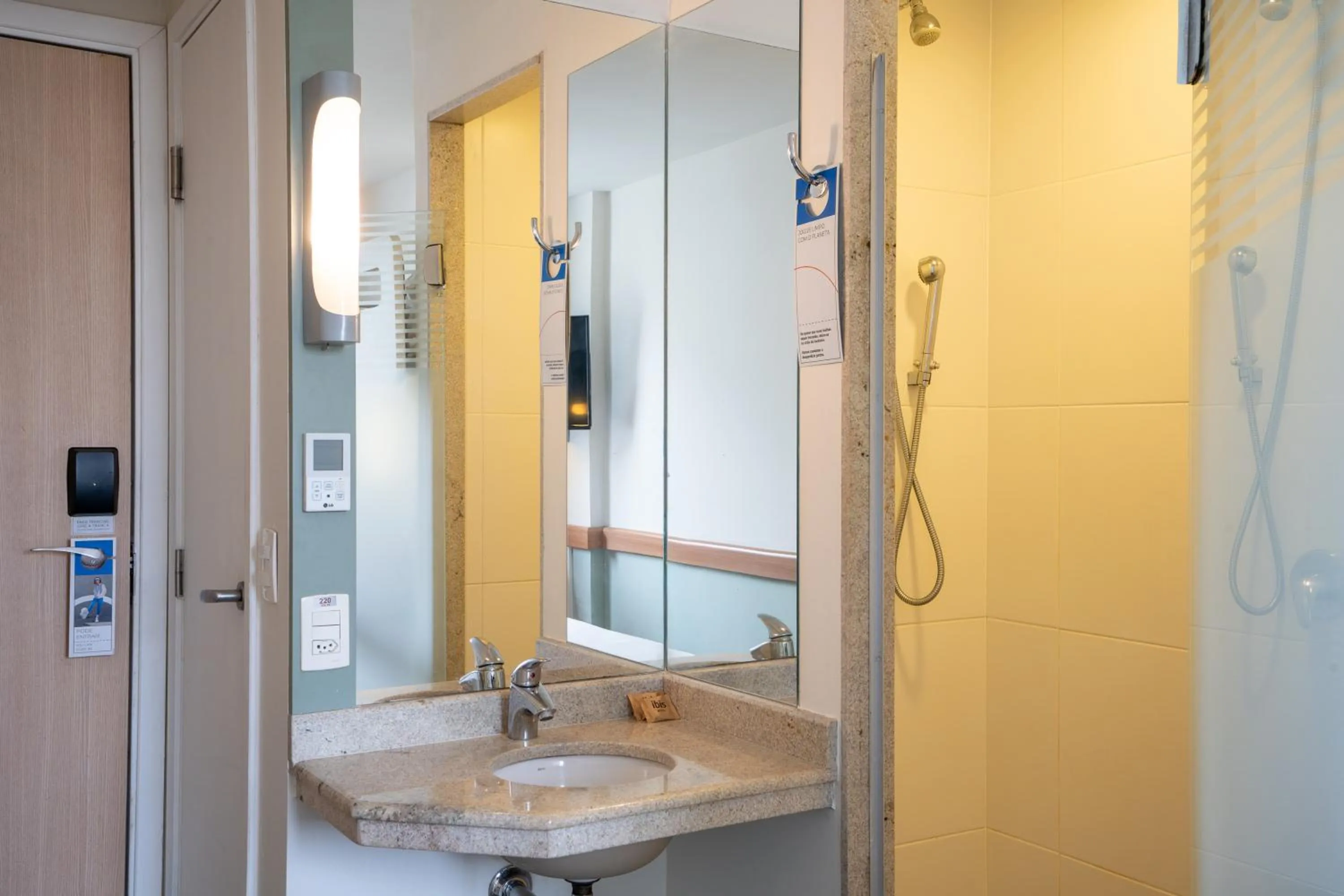 ibis budget RJ Praia de Botafogo