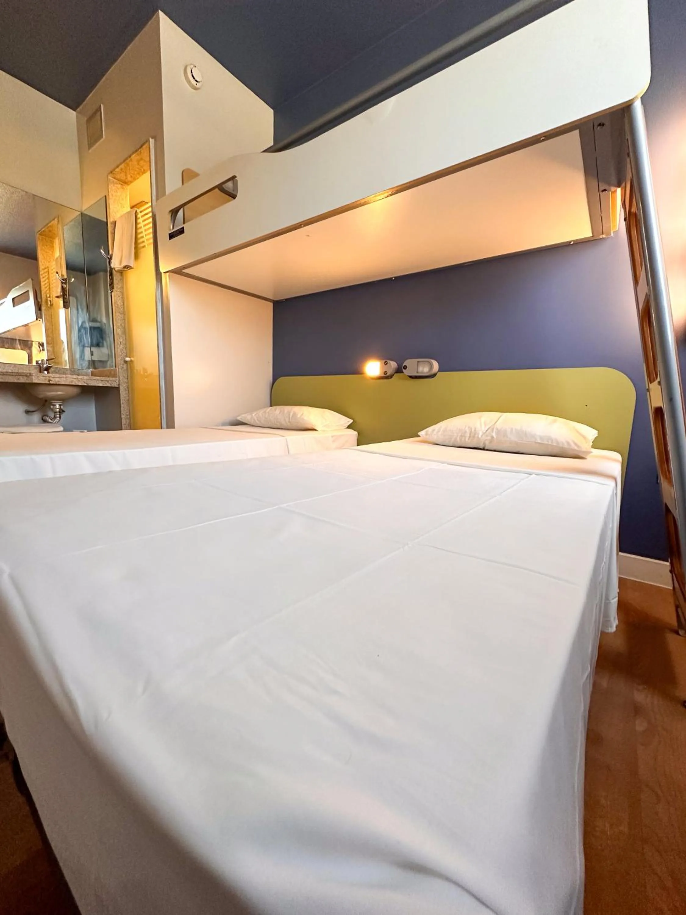 Bed in Celi Connect Hotel Orla Aracaju