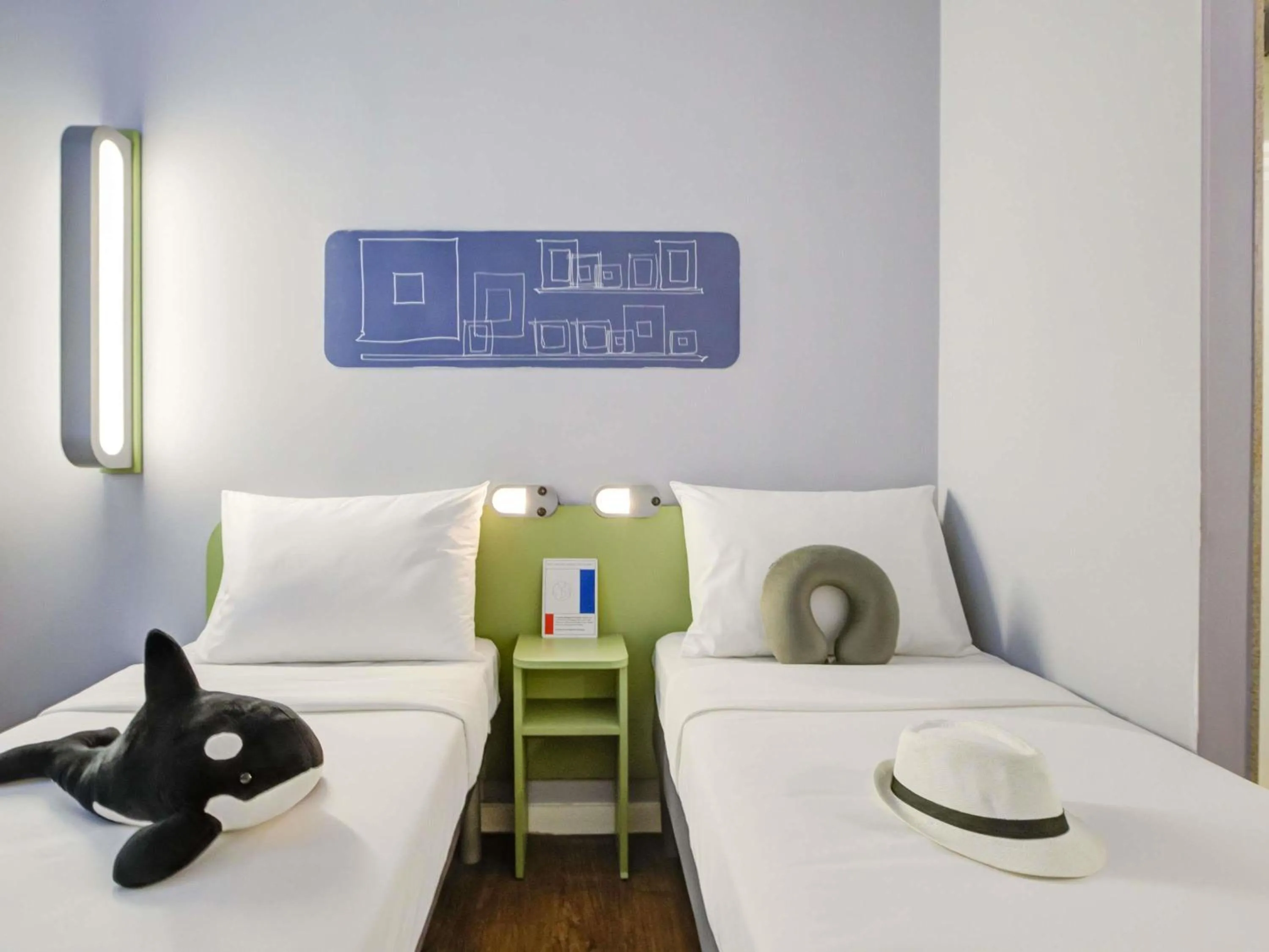 Bedroom, Bed in ibis budget RJ Copacabana