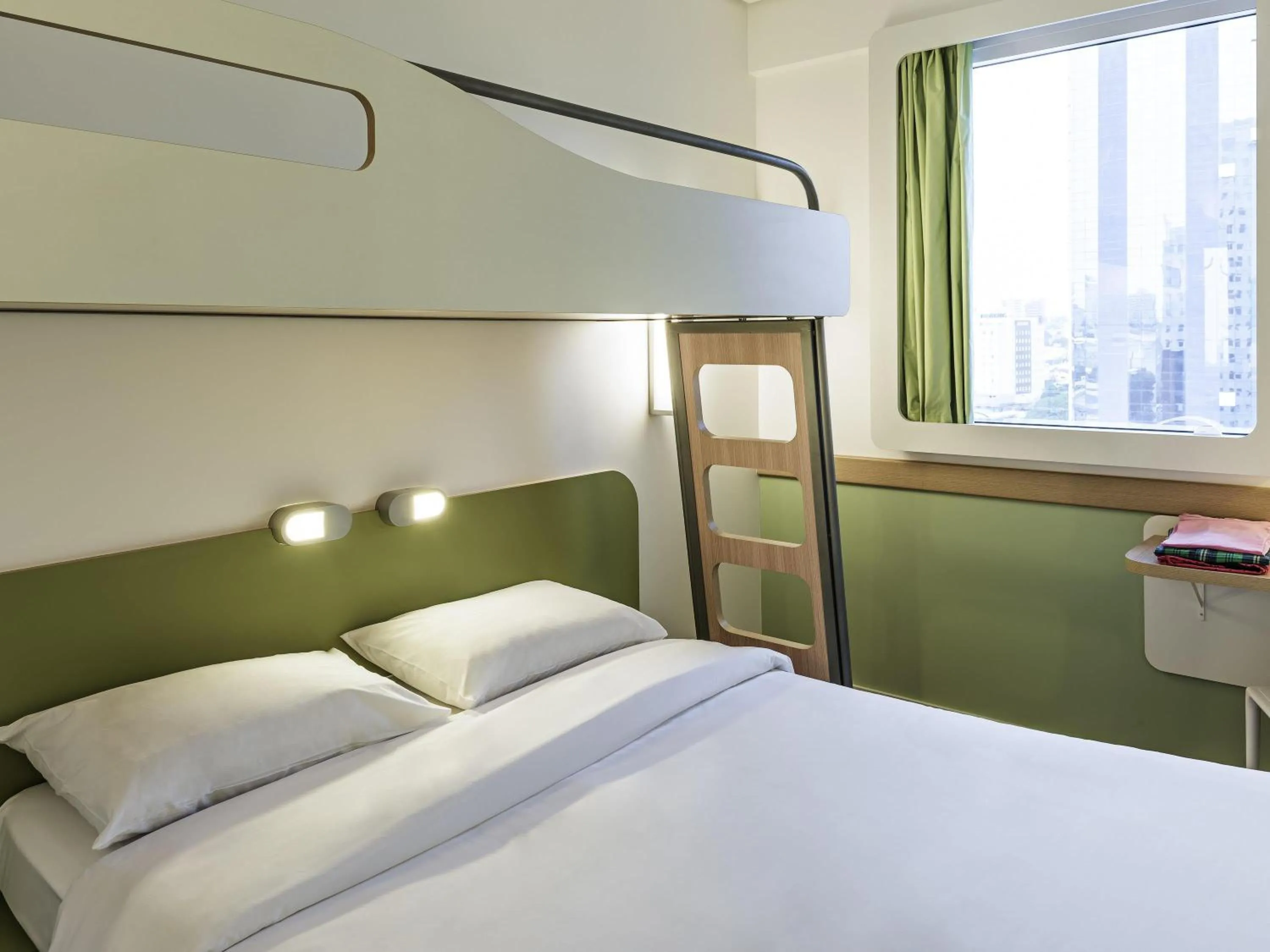 Bedroom, Bed in ibis budget Manaus