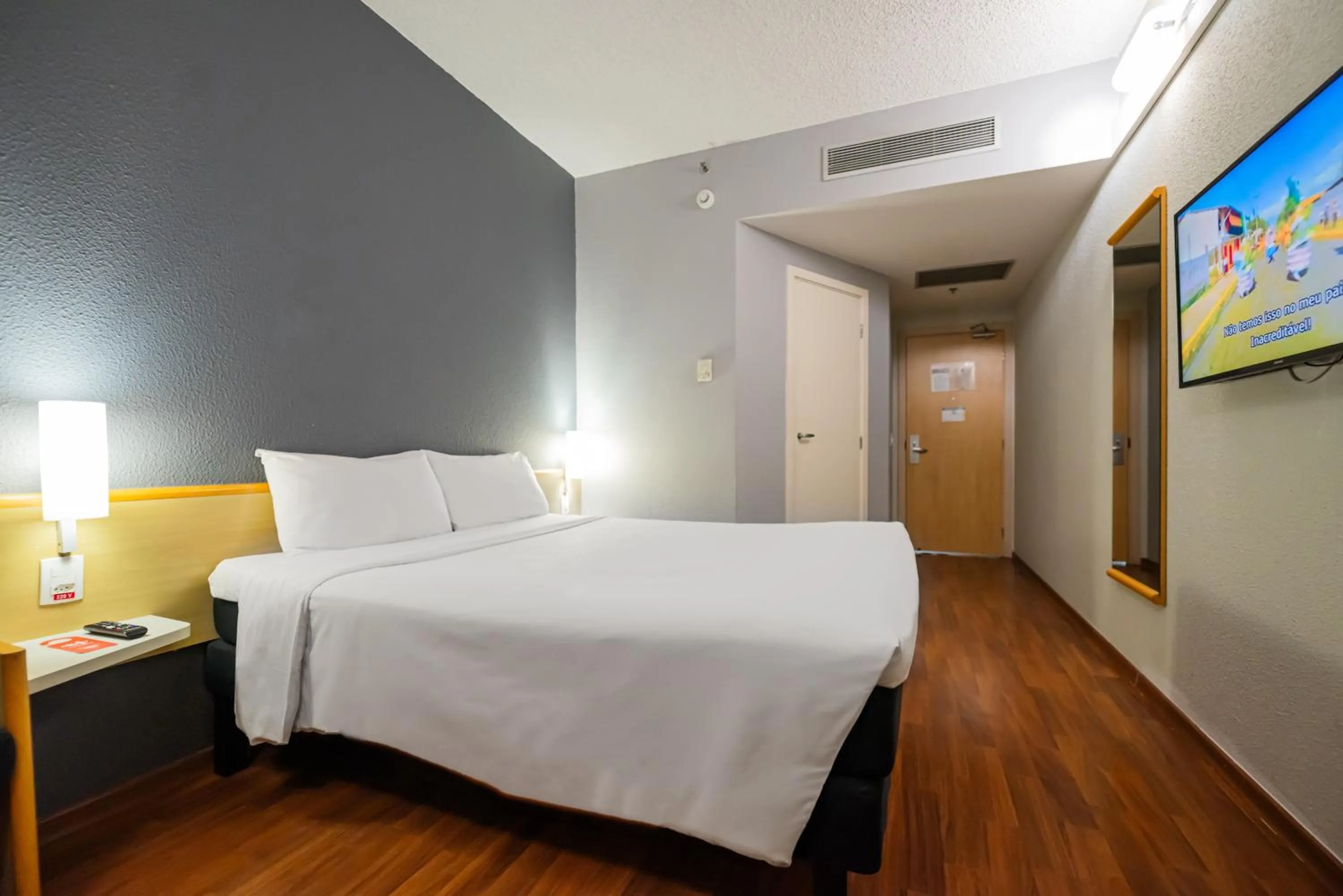 Bed in ibis Santo Andre