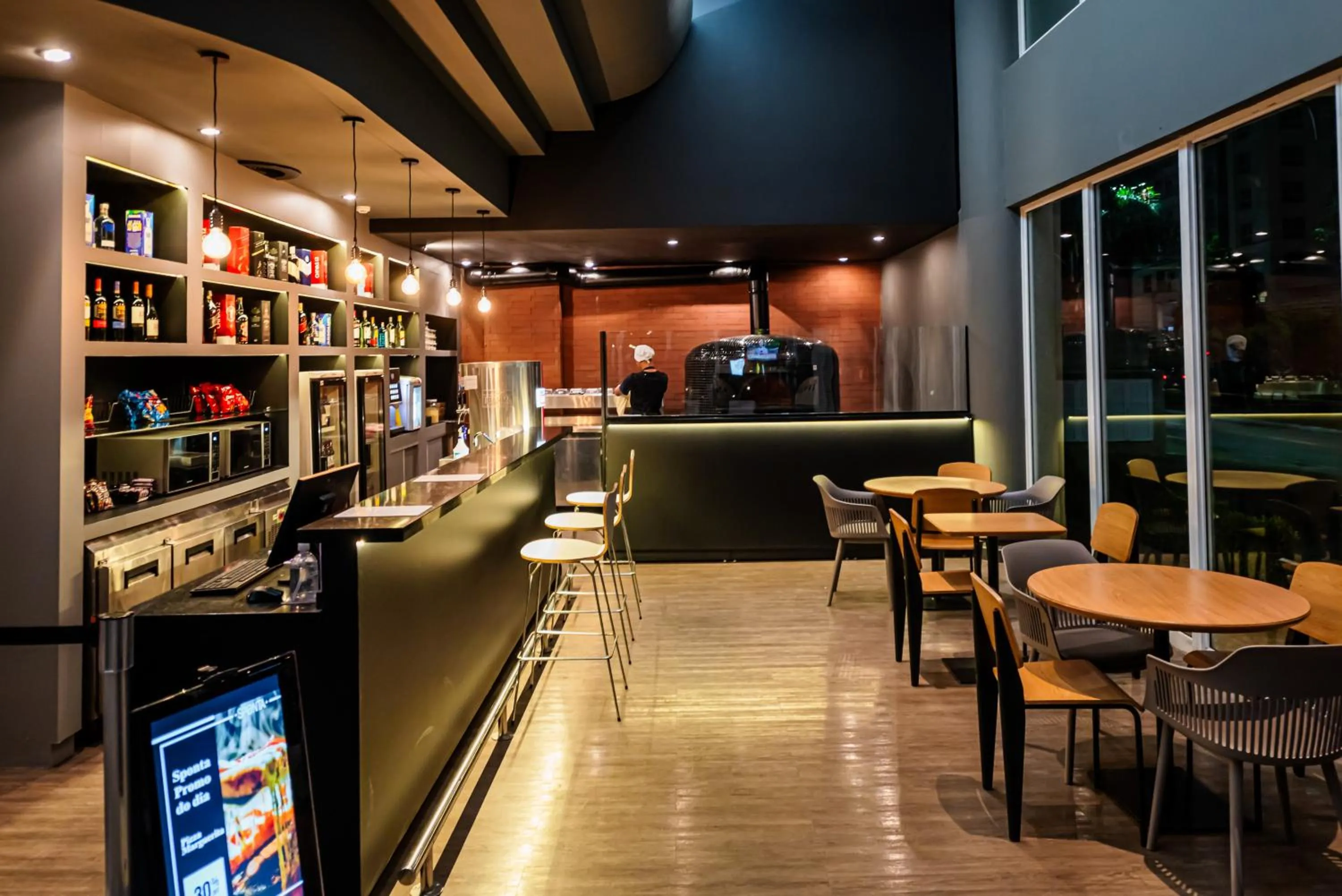 Restaurant/places to eat in ibis Santo Andre